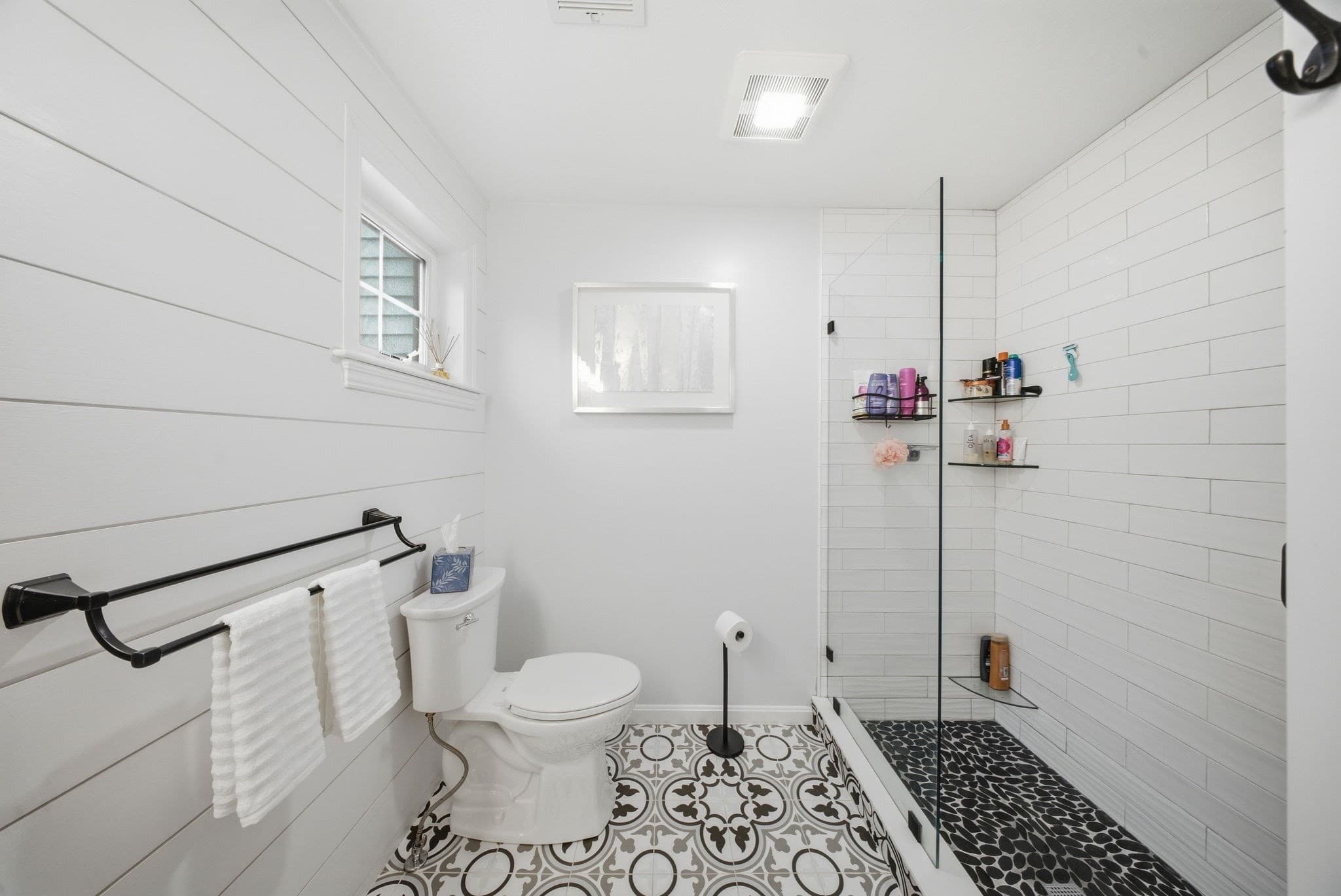 Single Family Residence at 1093 Washington St # 1093, Holliston MA 01746, Holliston, photo 20 of 41