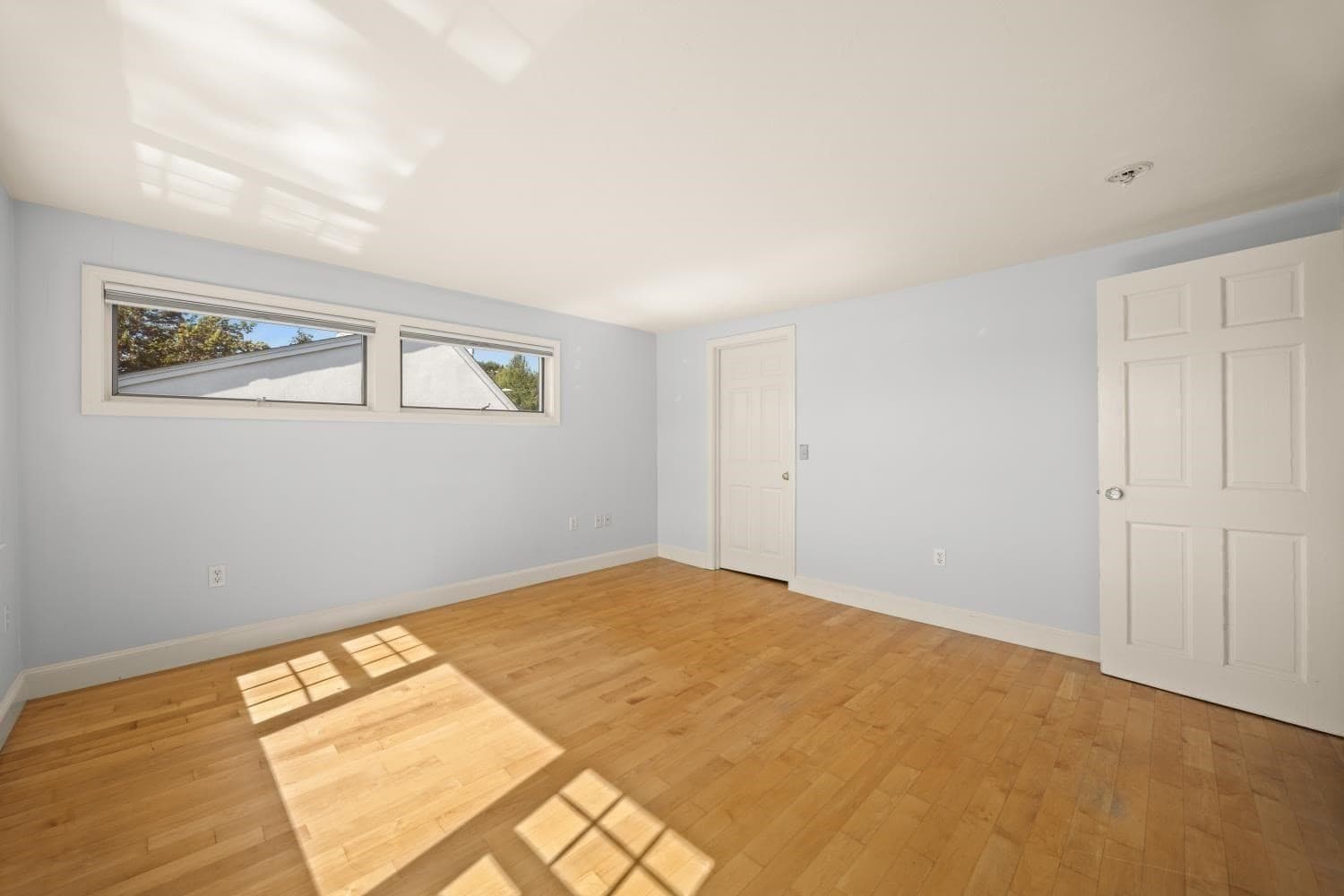 Single Family Residence at 75 Gilmore Rd, Wrentham MA 02093, Wrentham, photo 5 of 42