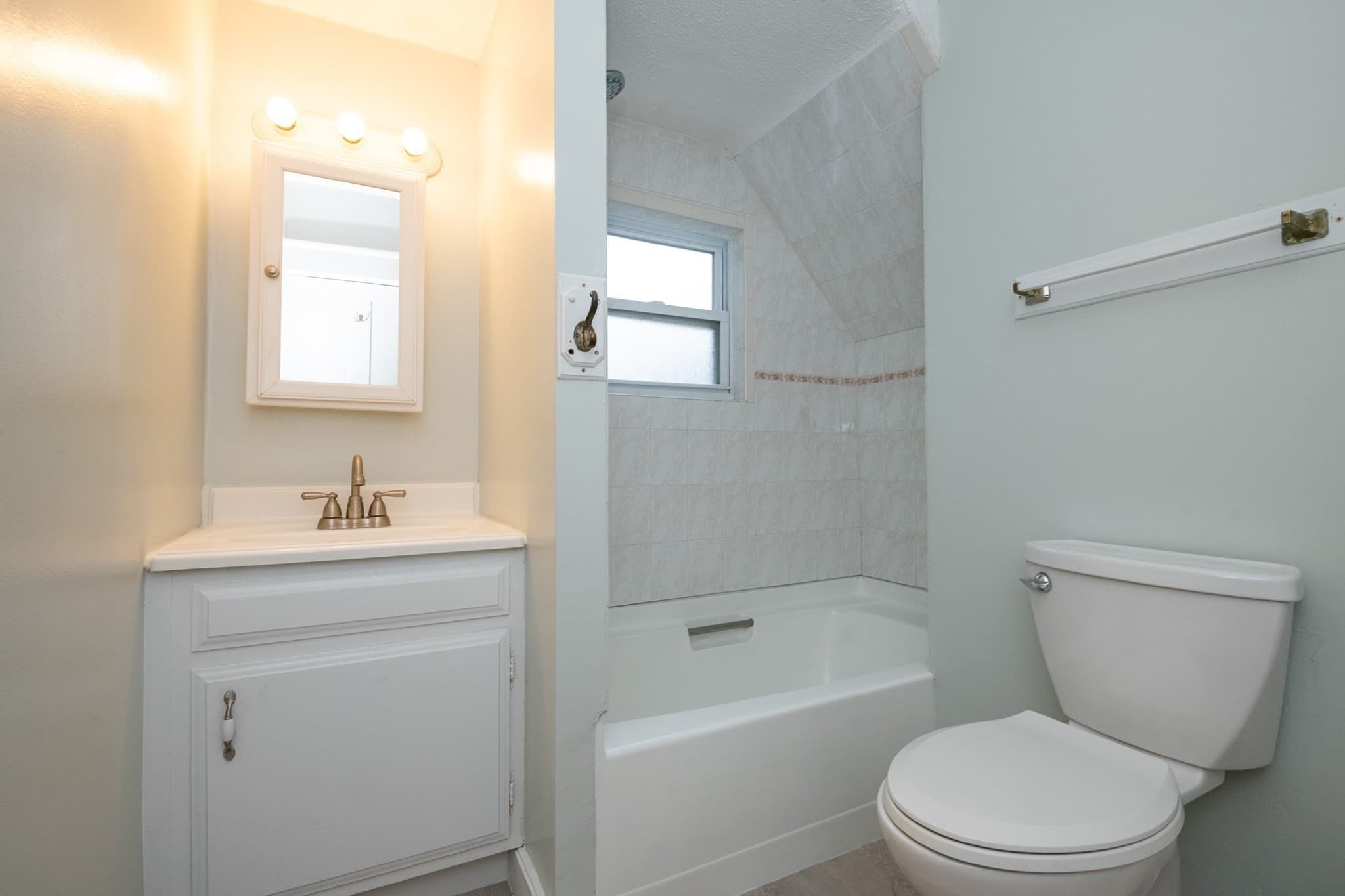 Multi Family at 8 Washington Street, Stoneham MA 02180, Stoneham, photo 24 of 34