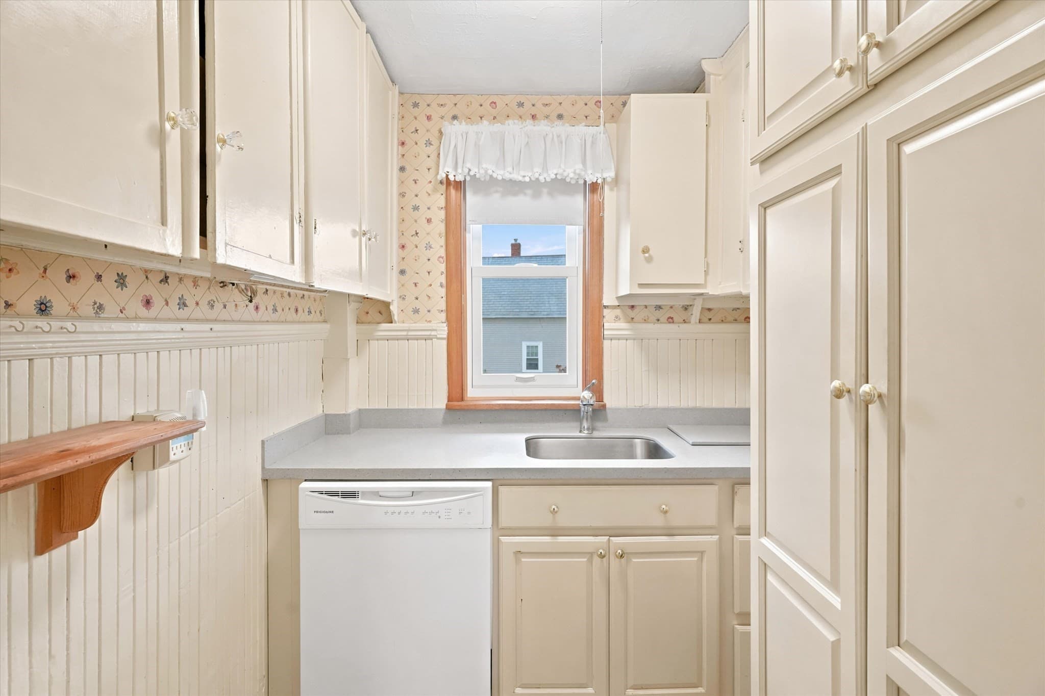 Single Family Residence at 8 Ord St, Salem MA 01970, Salem, photo 16 of 41