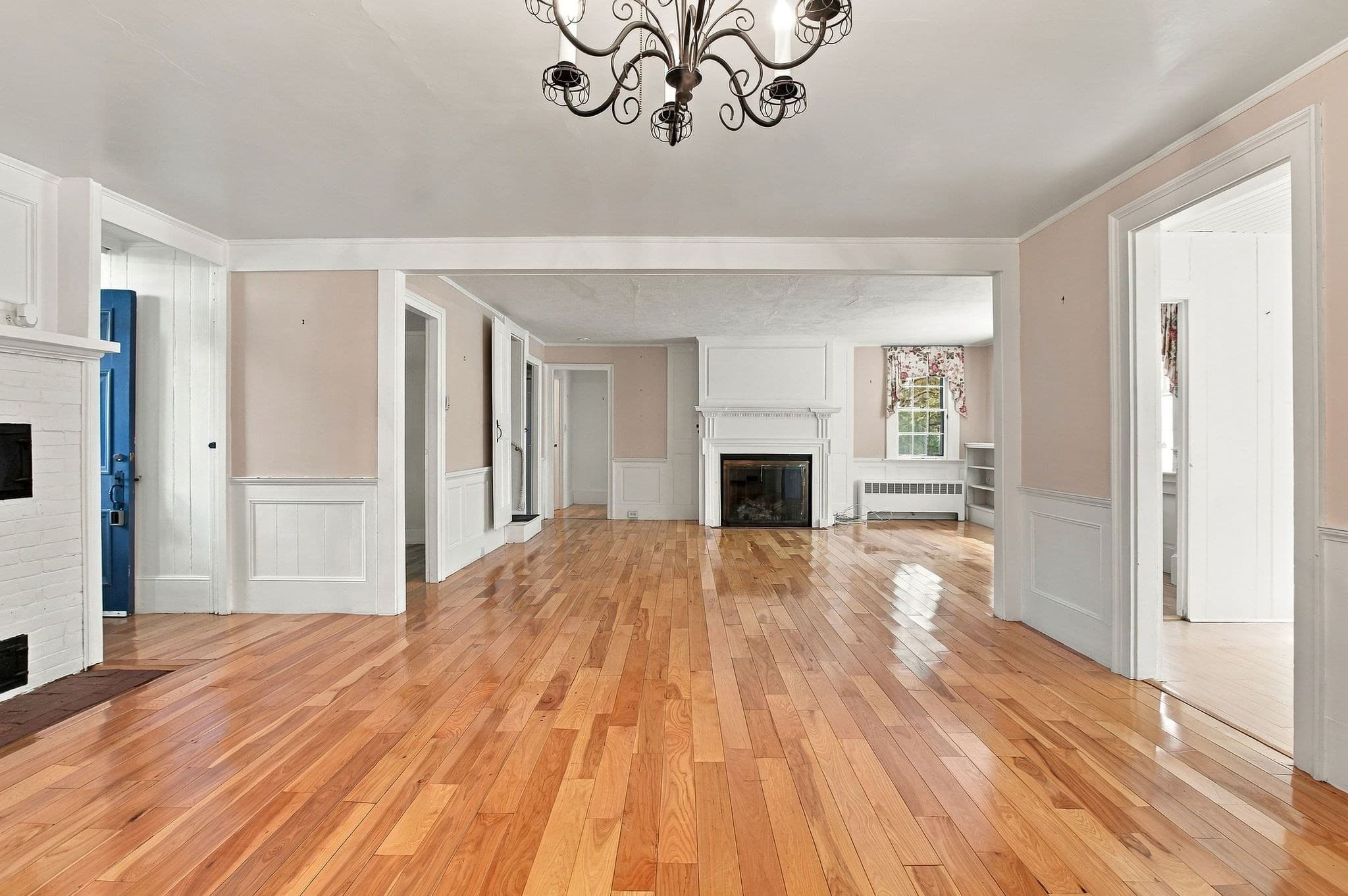 Single Family Residence at 25 Craigville Beach Rd, Barnstable MA 02601, Barnstable, photo 7 of 42