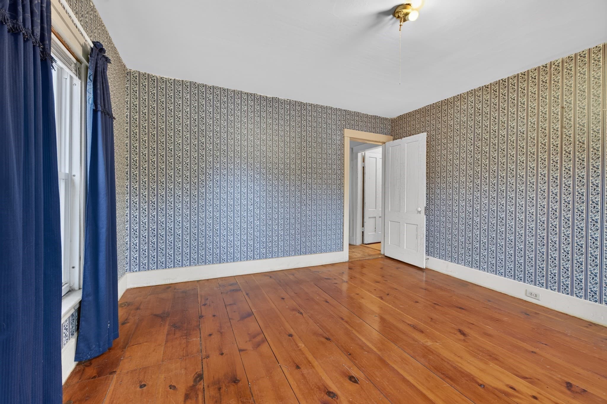 2 Family - 2 Units Up/Down at 63 Pleasant Street, Spencer MA 01562, Spencer, photo 26 of 39