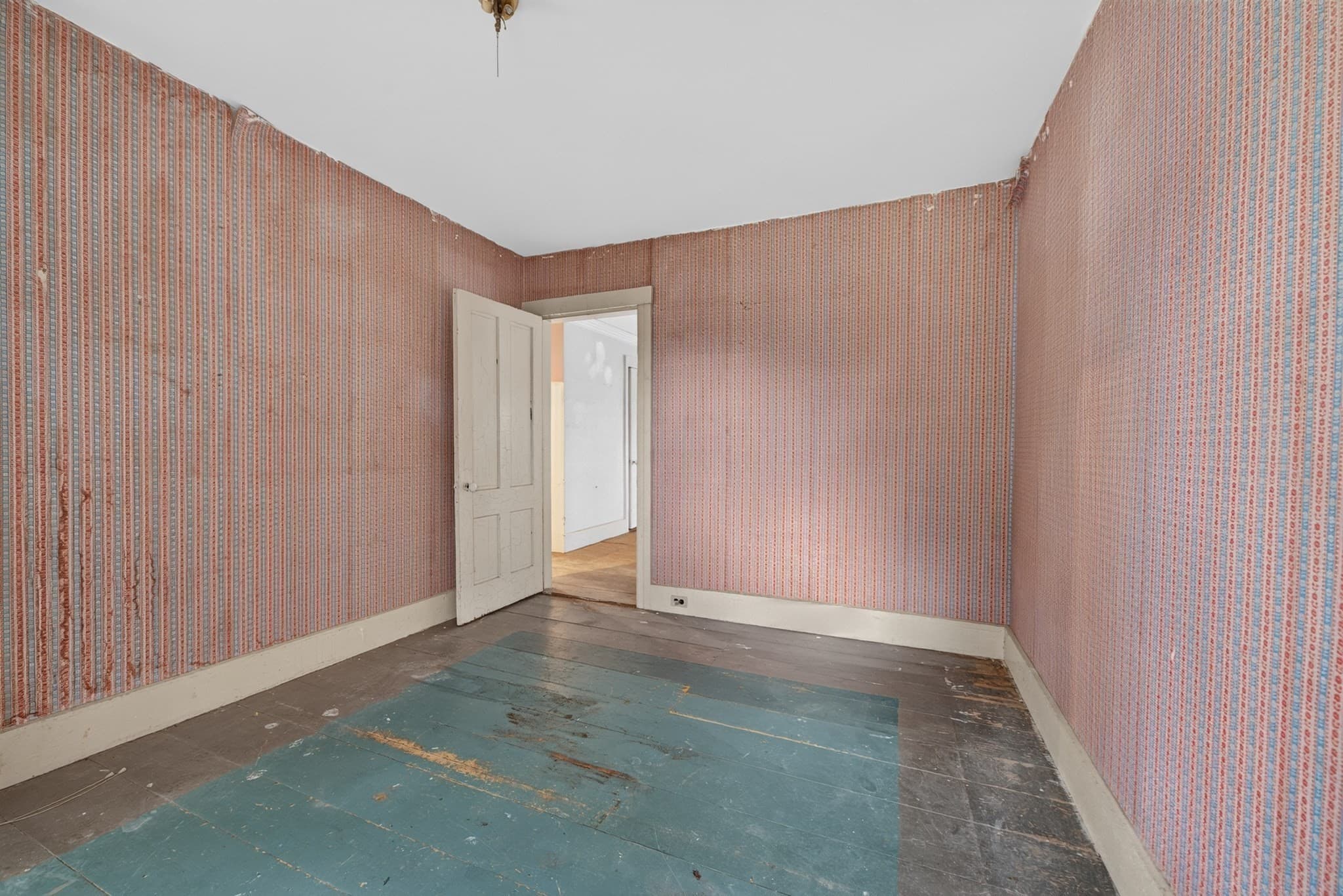 2 Family - 2 Units Up/Down at 63 Pleasant Street, Spencer MA 01562, Spencer, photo 29 of 39