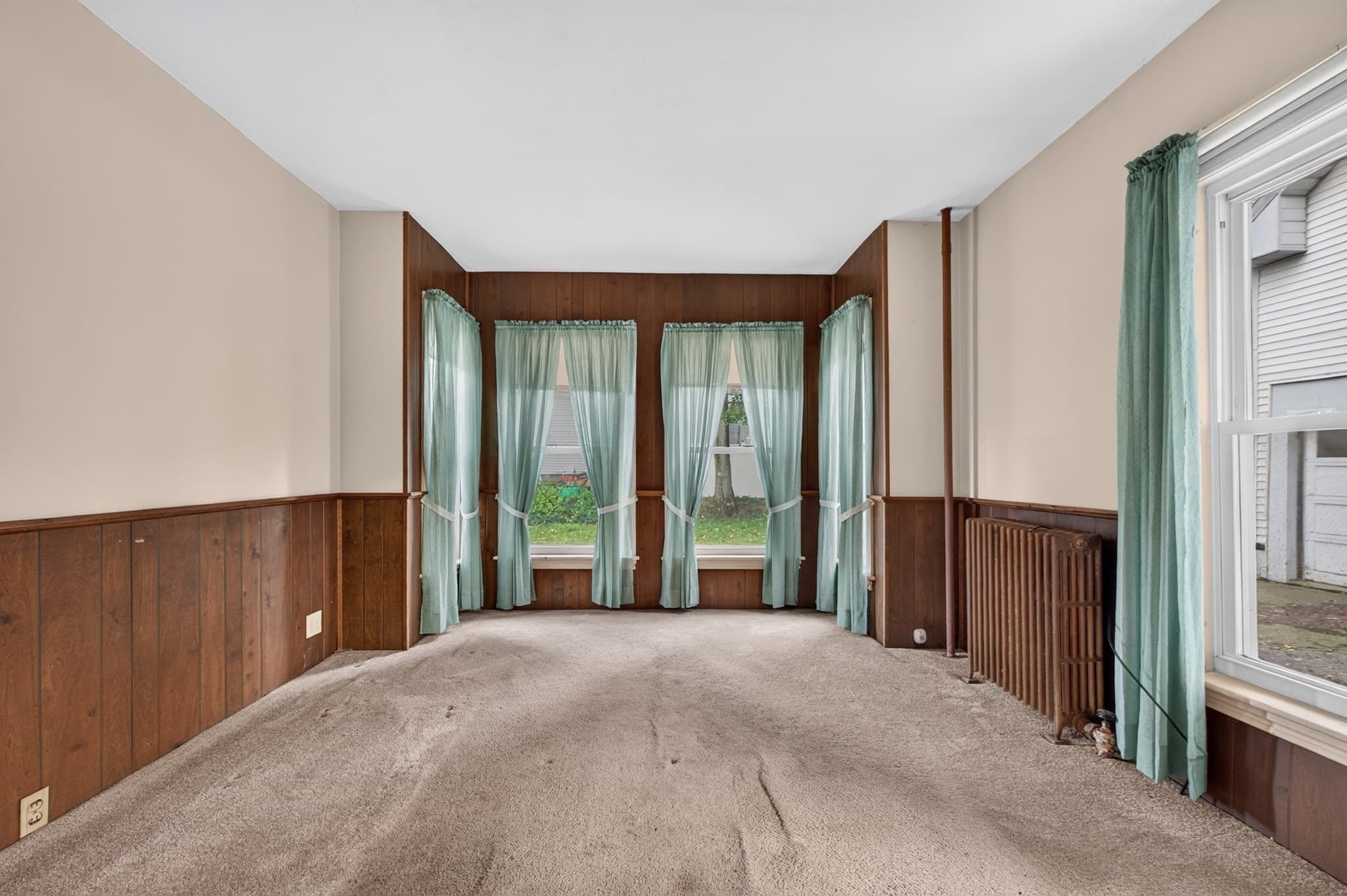 2 Family - 2 Units Up/Down at 63 Pleasant Street, Spencer MA 01562, Spencer, photo 8 of 39