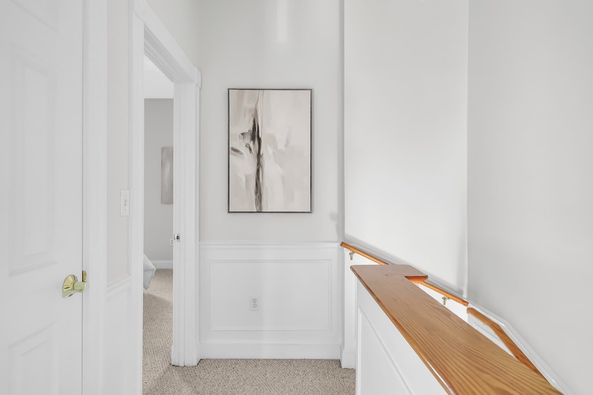 Condominium at 2 Wyatt Circle # 2, Somerville MA 02143, Somerville, photo 13 of 33