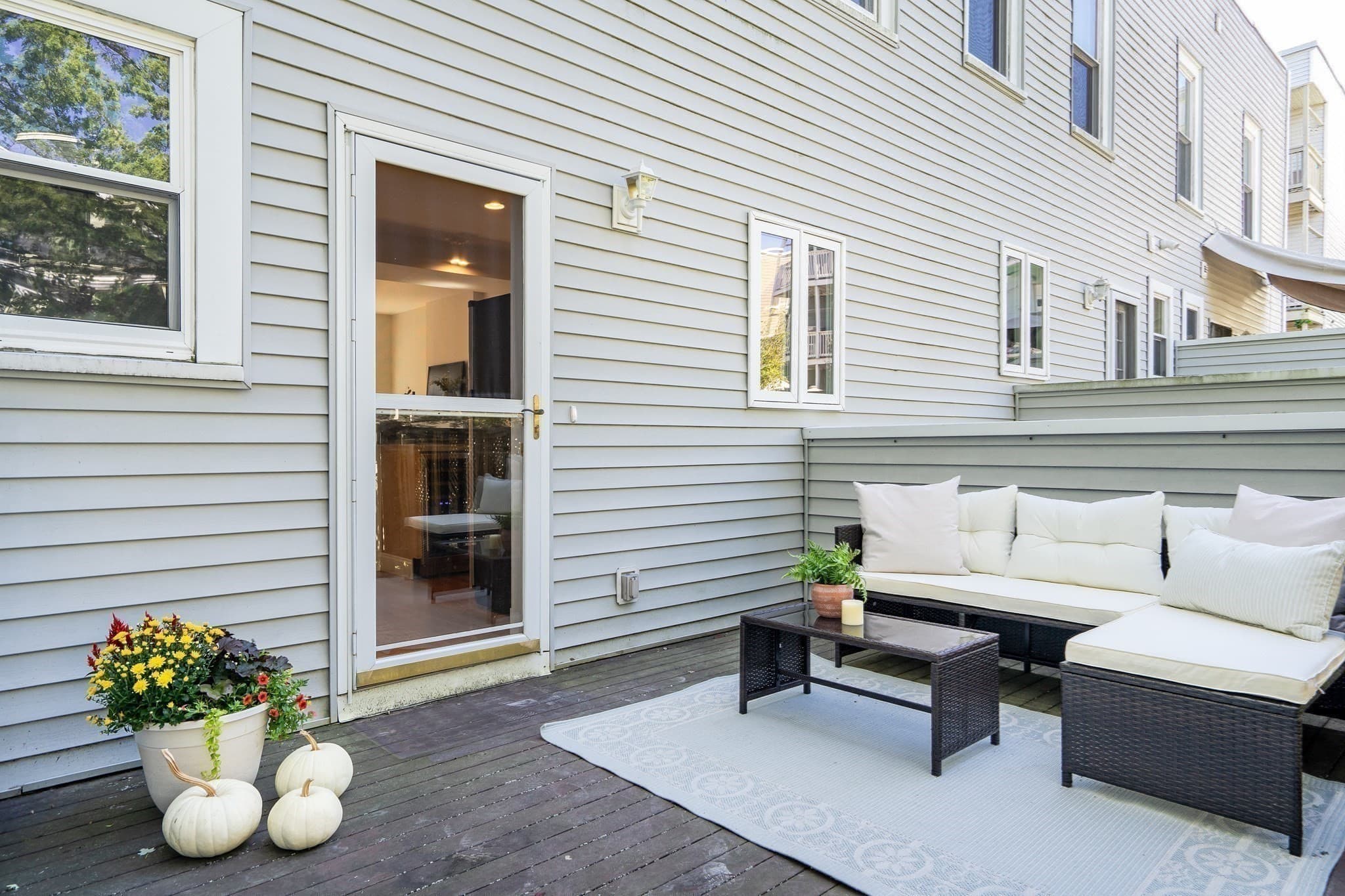 Condominium at 2 Wyatt Circle # 2, Somerville MA 02143, Somerville, photo 26 of 33