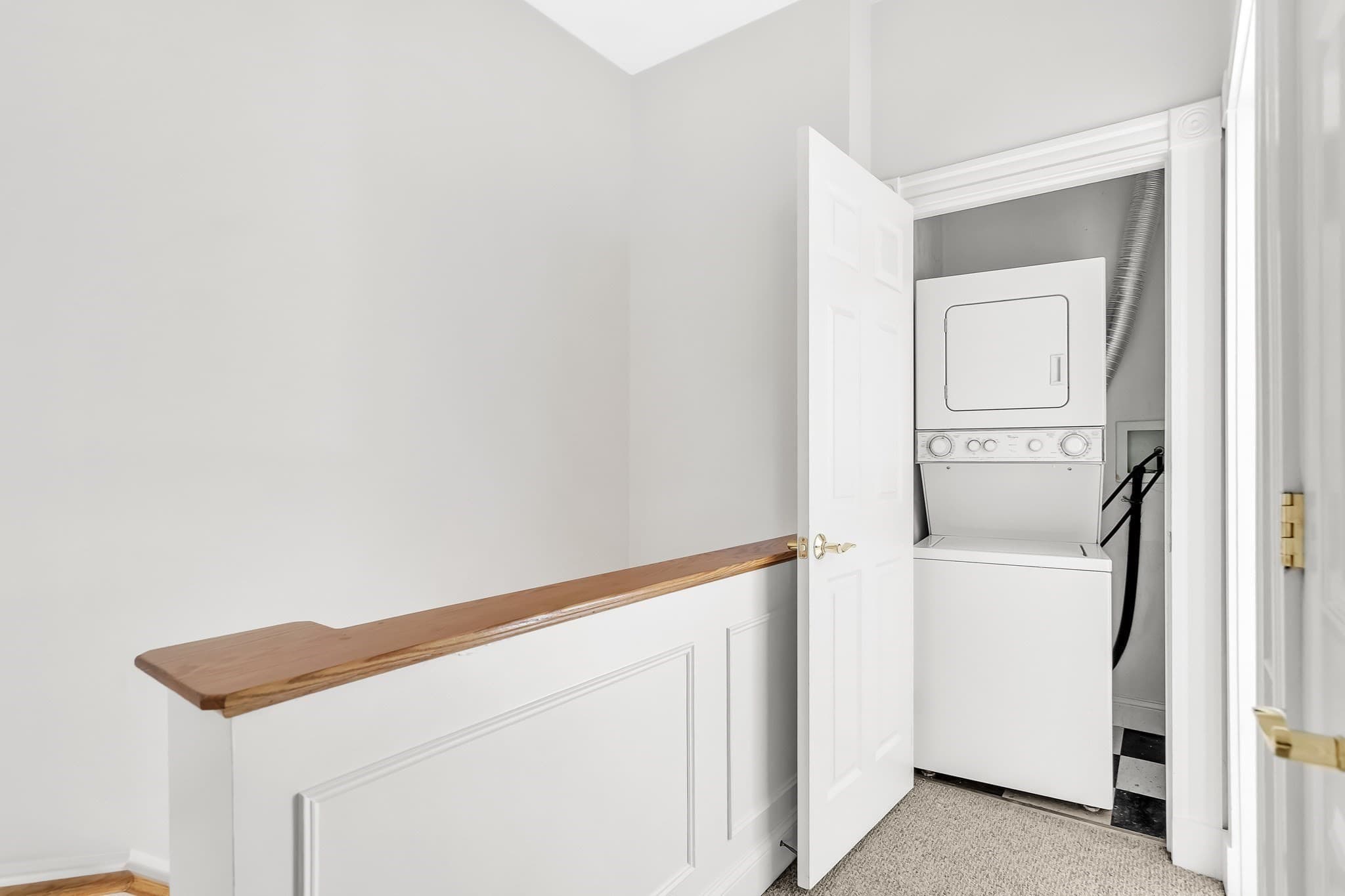 Condominium at 2 Wyatt Circle # 2, Somerville MA 02143, Somerville, photo 14 of 33