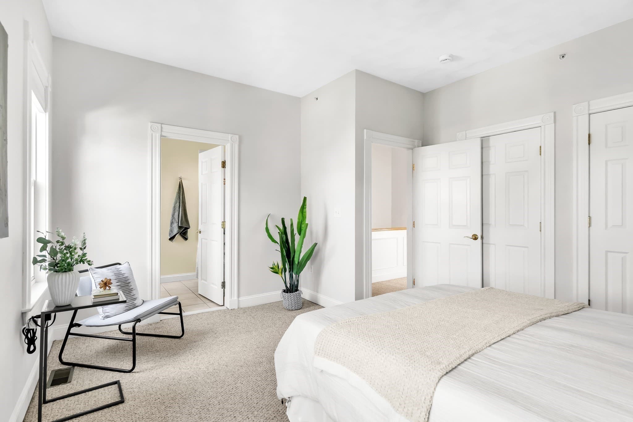 Condominium at 2 Wyatt Circle # 2, Somerville MA 02143, Somerville, photo 18 of 33