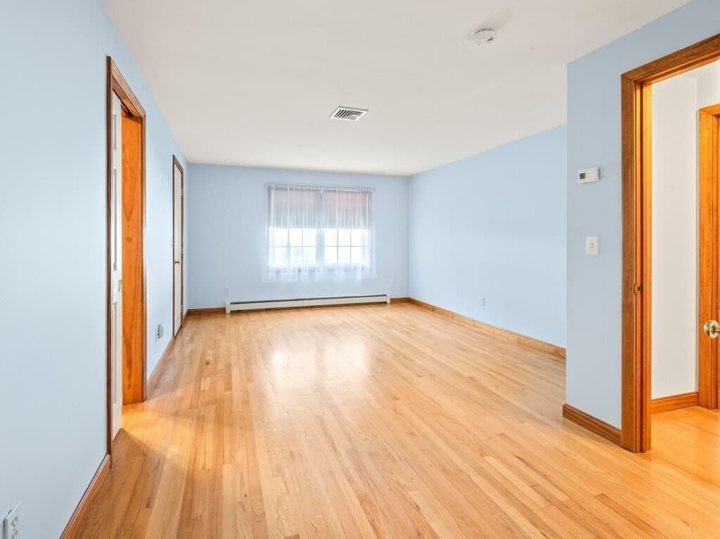 Single Family Residence at 60 Potter Farm Rd, Auburn MA 01501, Auburn, photo 17 of 32