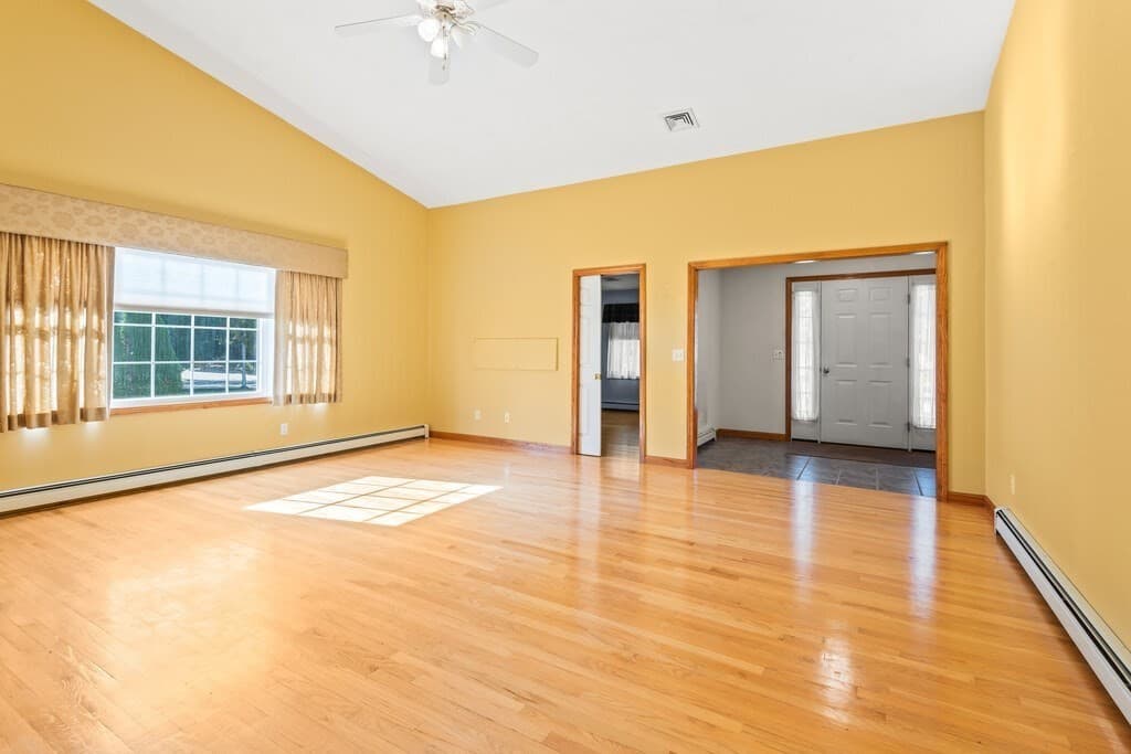 Single Family Residence at 60 Potter Farm Rd, Auburn MA 01501, Auburn, photo 12 of 32
