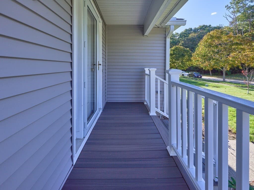 Single Family Residence at 60 Potter Farm Rd, Auburn MA 01501, Auburn, photo 3 of 32