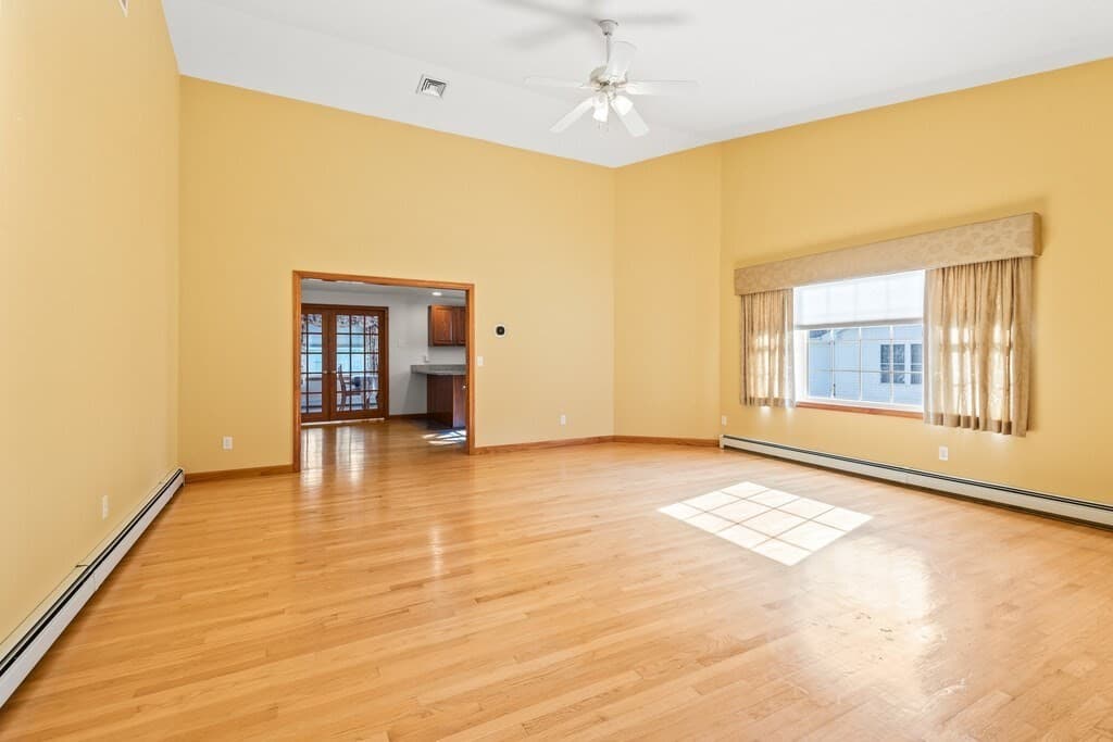 Single Family Residence at 60 Potter Farm Rd, Auburn MA 01501, Auburn, photo 11 of 32