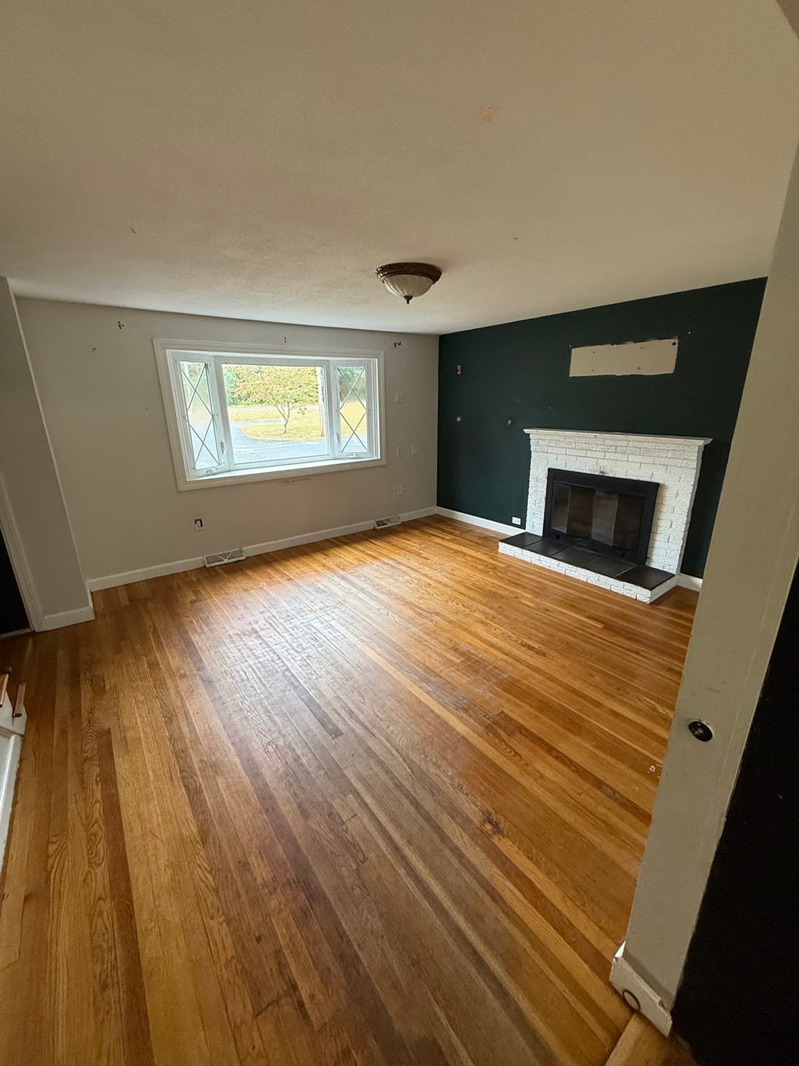 Single Family Residence at 61 N Main St, Bellingham MA 02019, Bellingham, photo 2 of 31