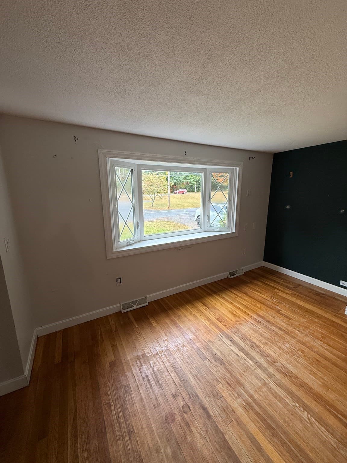 Single Family Residence at 61 N Main St, Bellingham MA 02019, Bellingham, photo 13 of 31