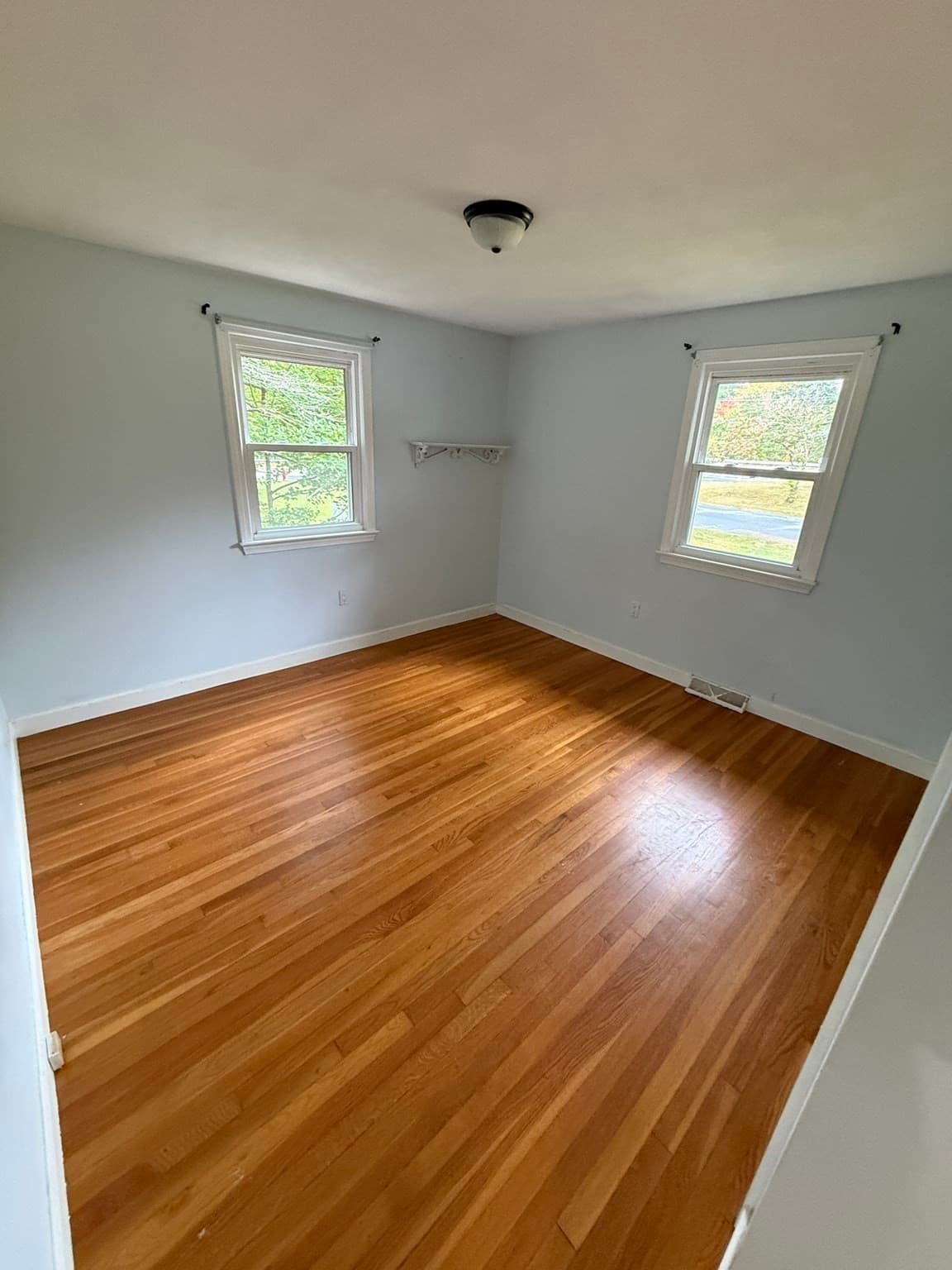 Single Family Residence at 61 N Main St, Bellingham MA 02019, Bellingham, photo 12 of 31