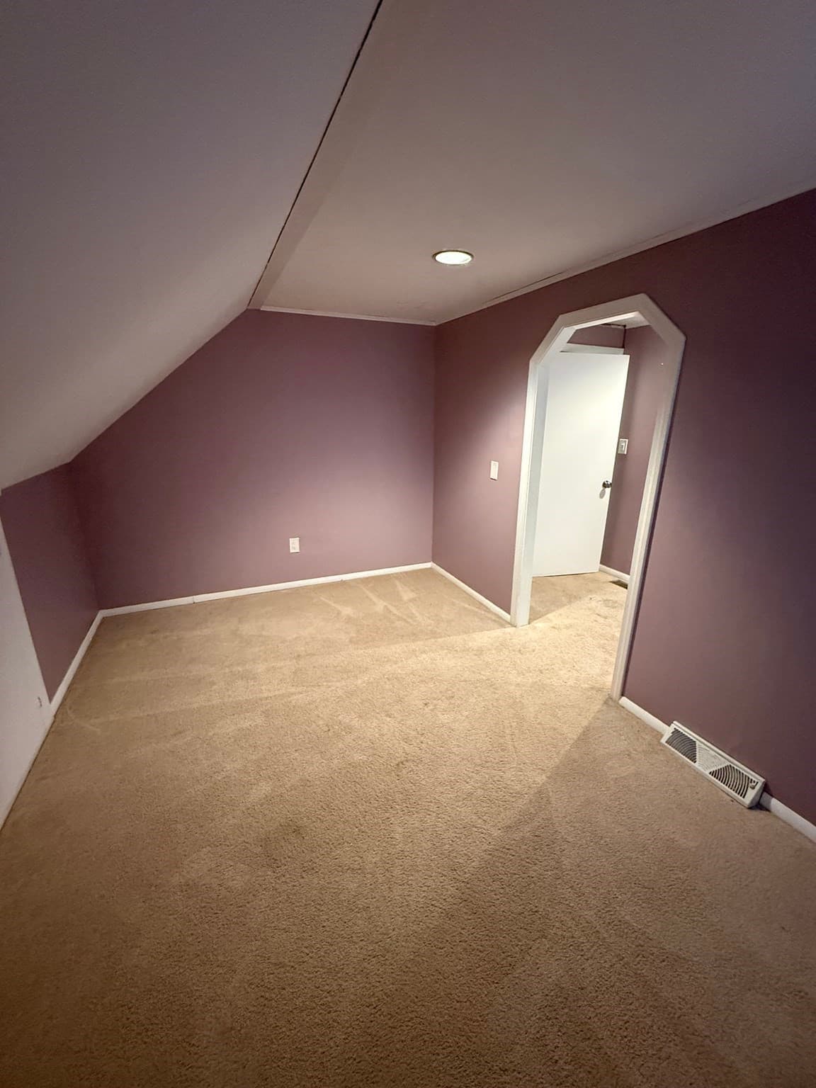 Single Family Residence at 61 N Main St, Bellingham MA 02019, Bellingham, photo 22 of 31