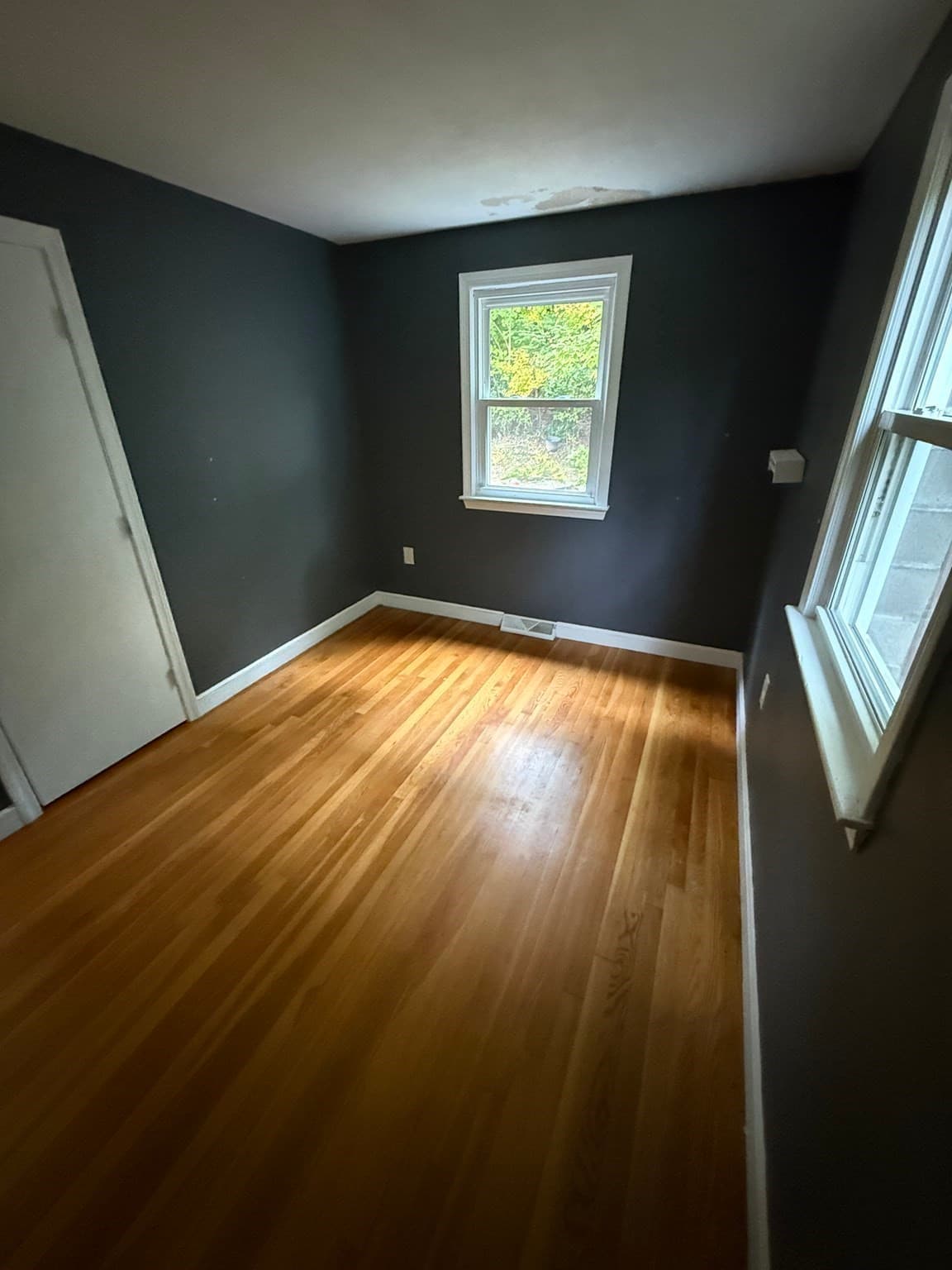 Single Family Residence at 61 N Main St, Bellingham MA 02019, Bellingham, photo 11 of 31