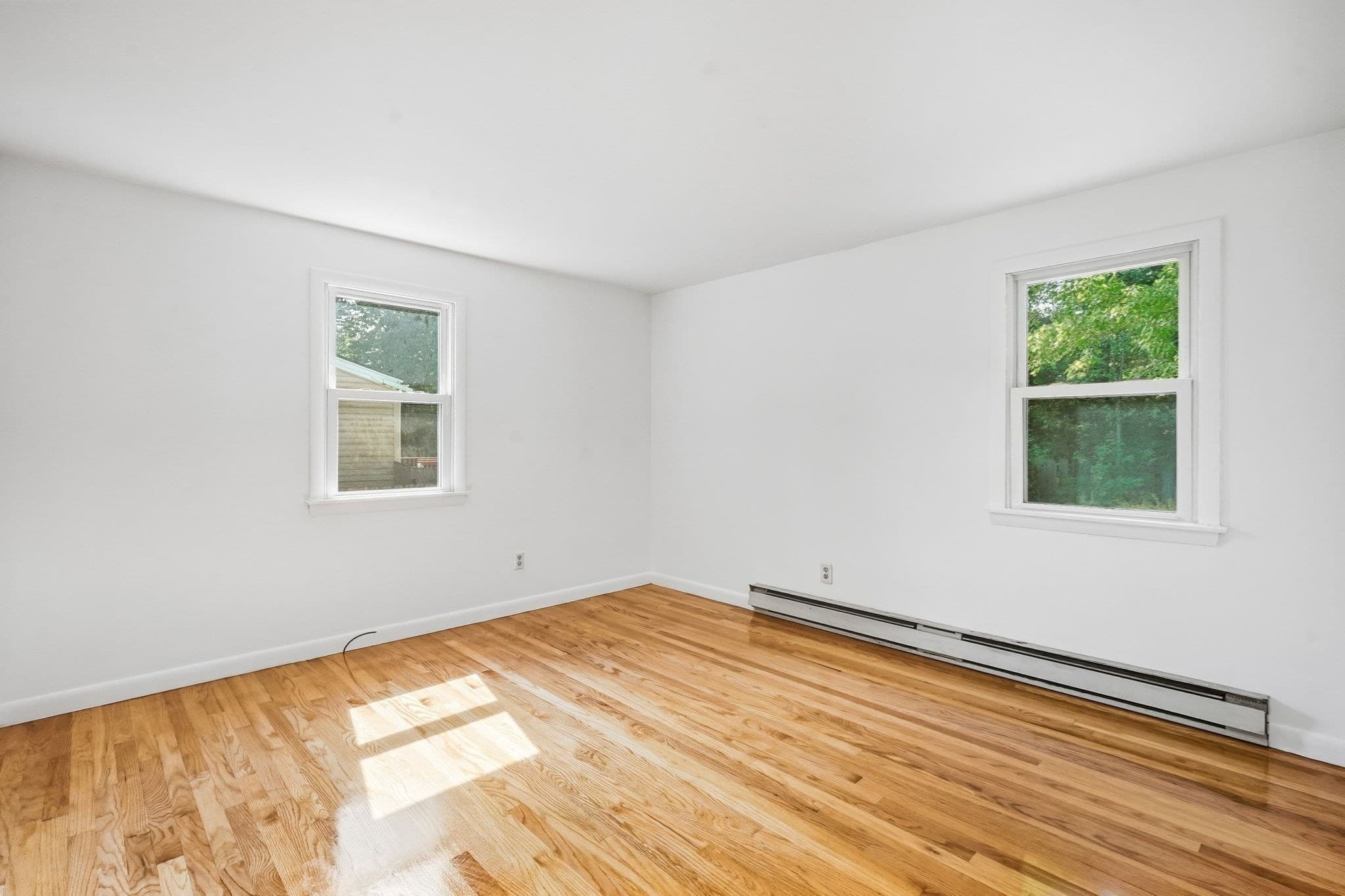 Single Family Residence at 202 Glenoak Dr, Springfield MA 01129, Springfield, photo 30 of 41