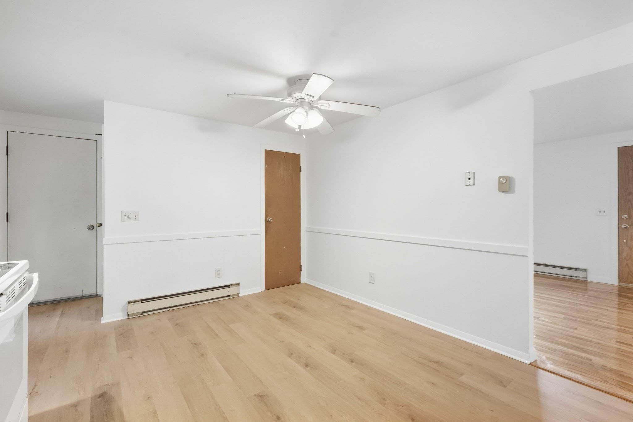 Single Family Residence at 202 Glenoak Dr, Springfield MA 01129, Springfield, photo 15 of 41