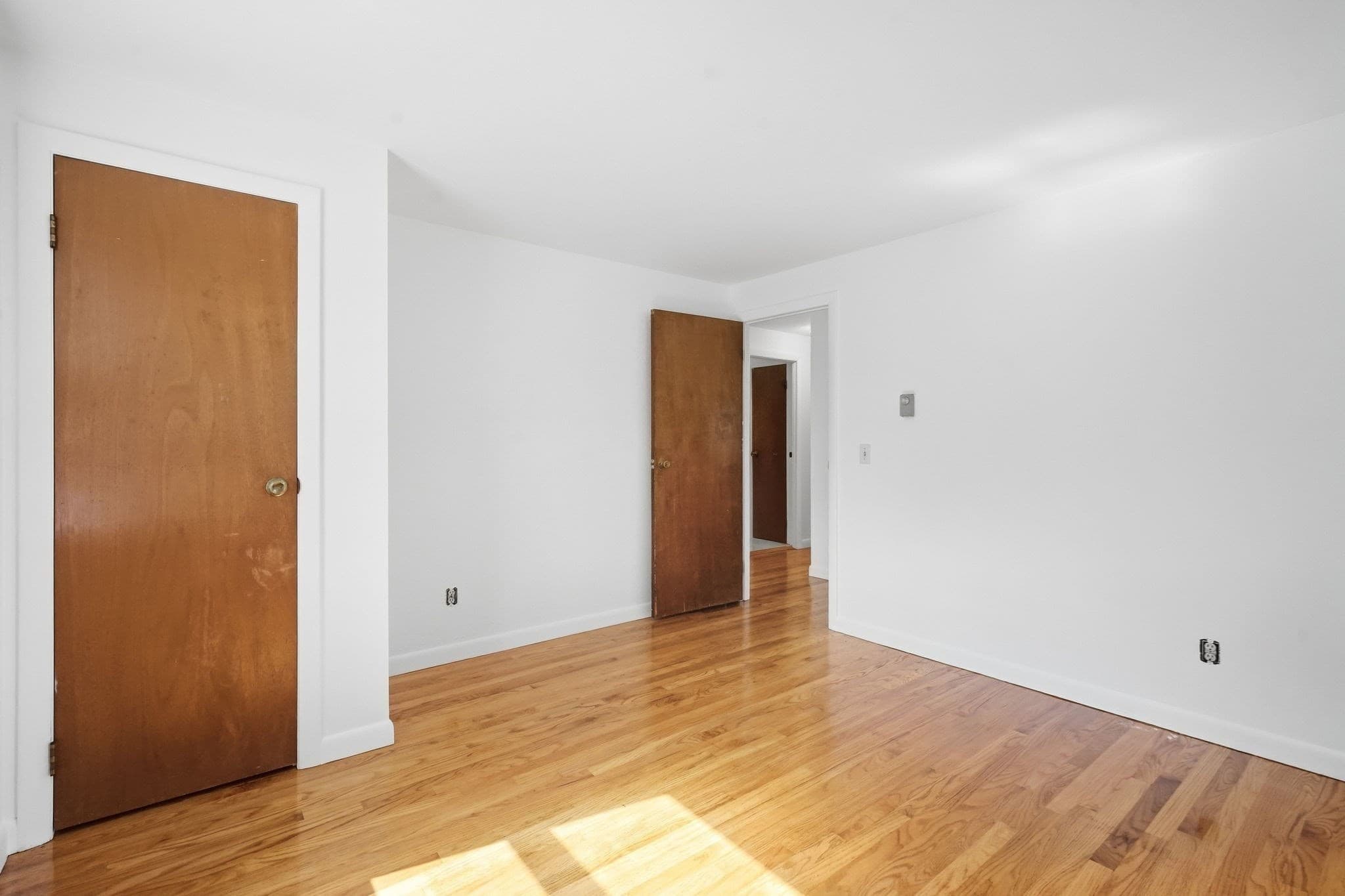 Single Family Residence at 202 Glenoak Dr, Springfield MA 01129, Springfield, photo 21 of 41
