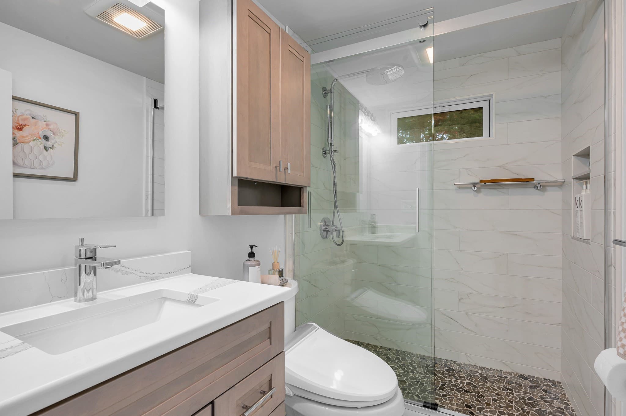 Single Family Residence at 137 Central St, North Reading MA 01864, North Reading, photo 10 of 28
