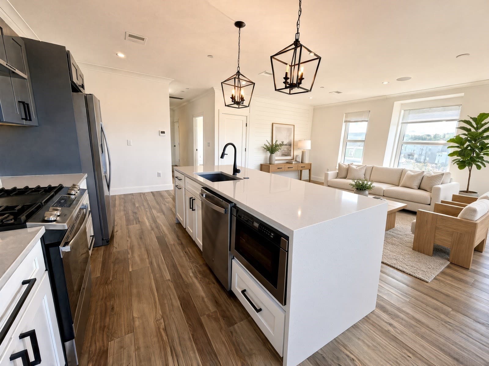 Condominium at 2 Neponset # 8, Boston MA 02122, Boston, photo 5 of 19