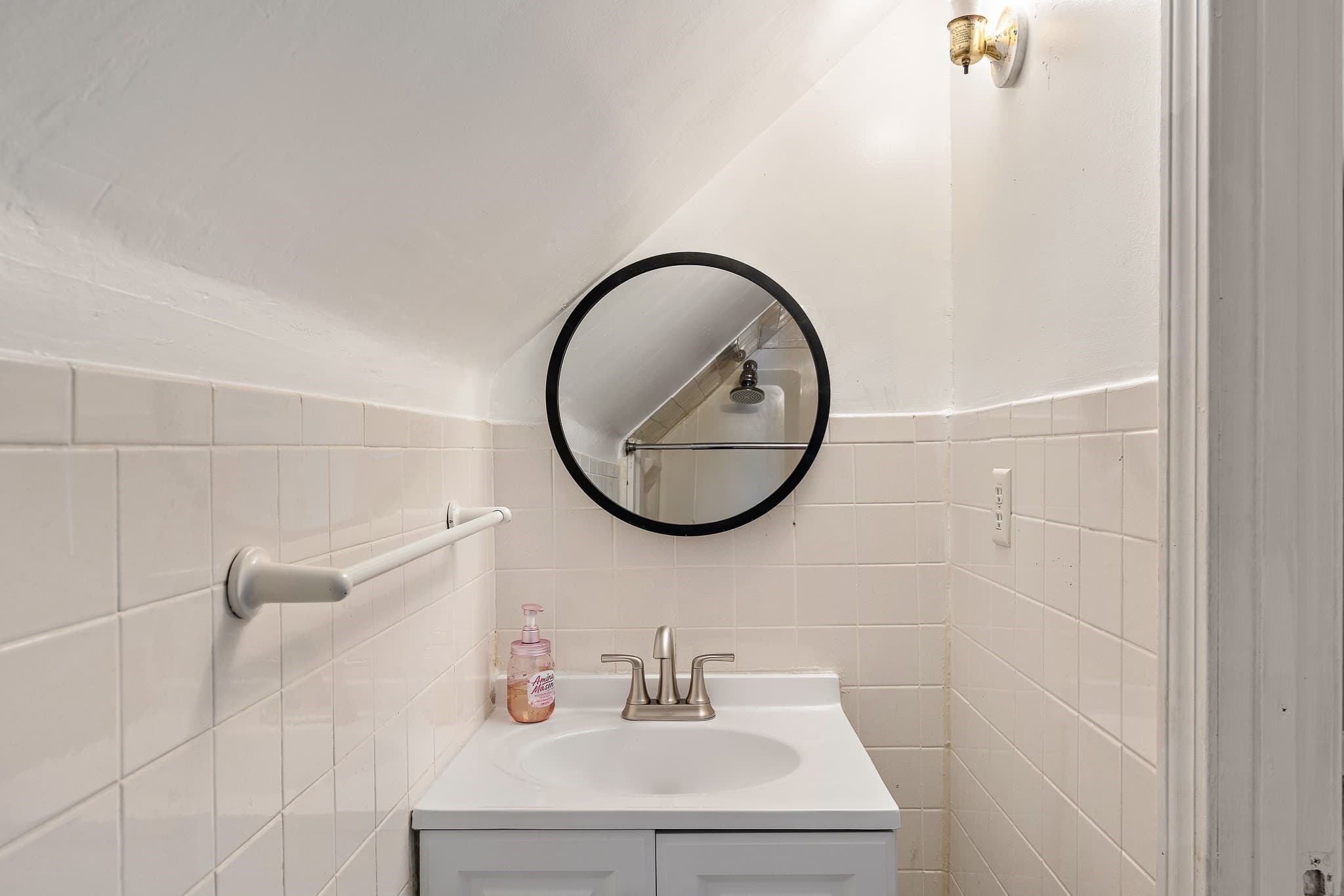 Single Family Residence at 100 Fremont St, Somerville MA 02145, Somerville, photo 10 of 15