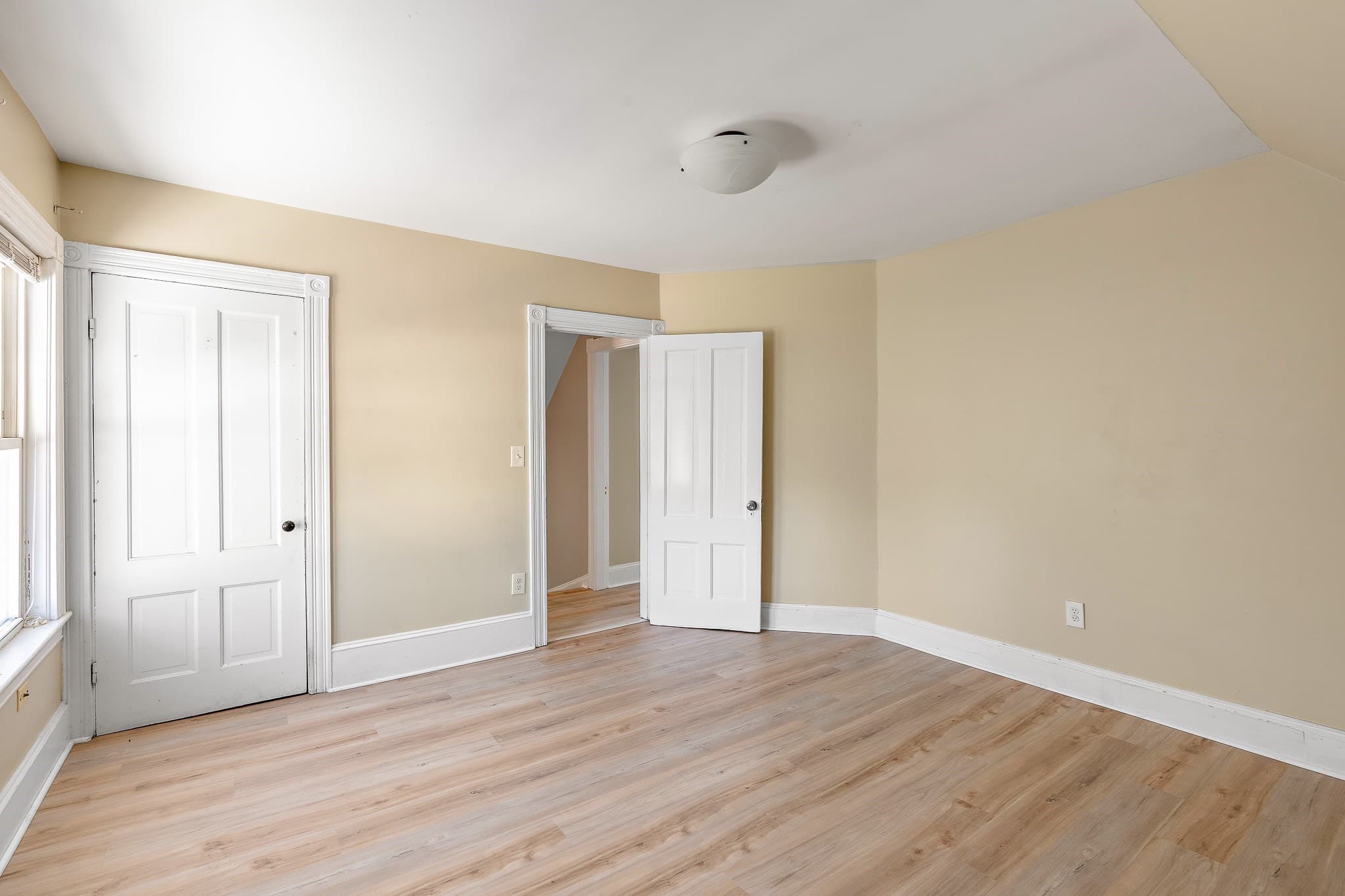 Single Family Residence at 100 Fremont St, Somerville MA 02145, Somerville, photo 8 of 15