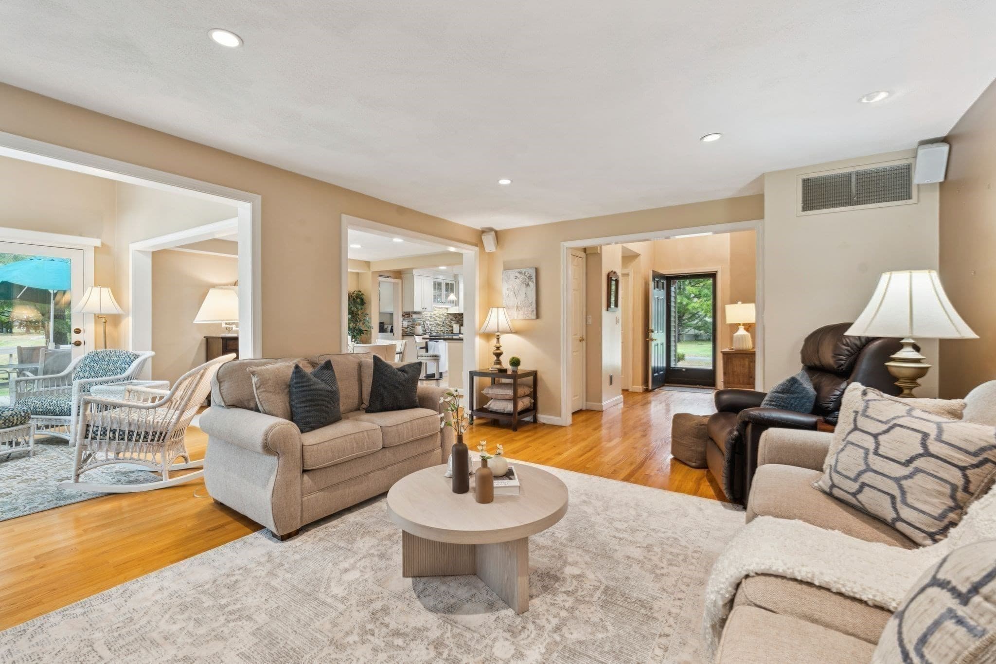 Condominium at 4 Cleek Court # 4, North Reading MA 01864, North Reading, photo 16 of 30