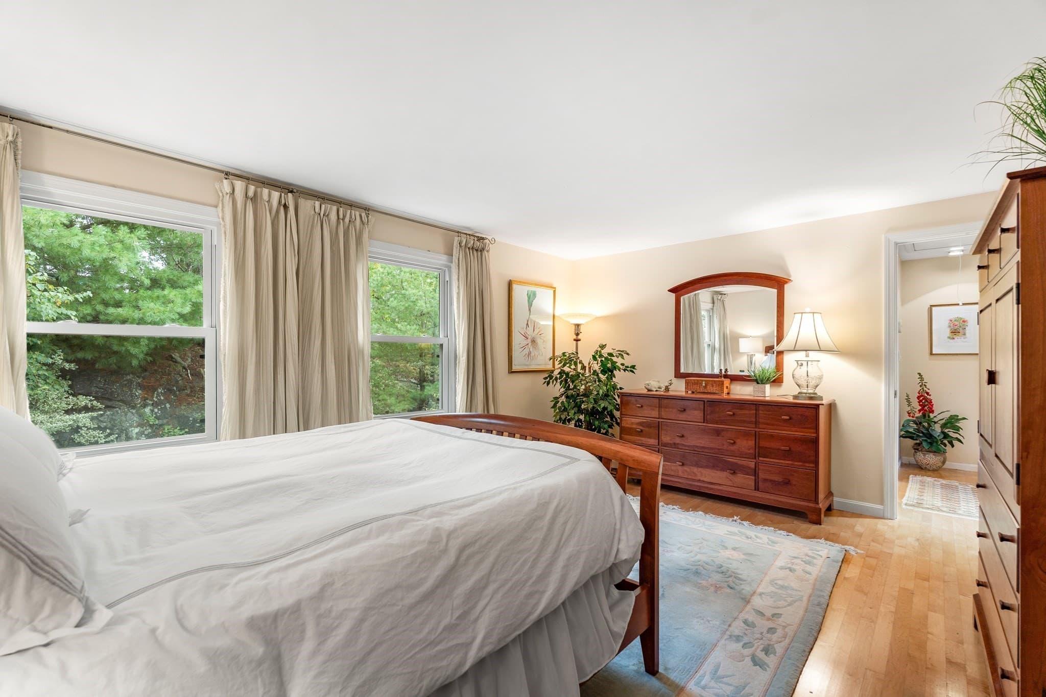 Condominium at 33 Arnold Terrace # 33, Marblehead MA 01945, Marblehead, photo 17 of 37