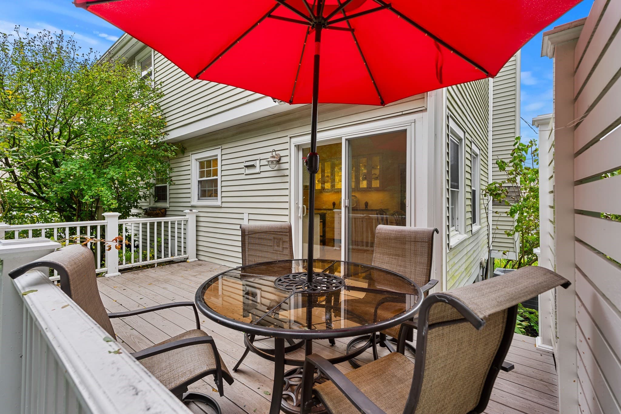 Condominium at 33 Arnold Terrace # 33, Marblehead MA 01945, Marblehead, photo 32 of 37