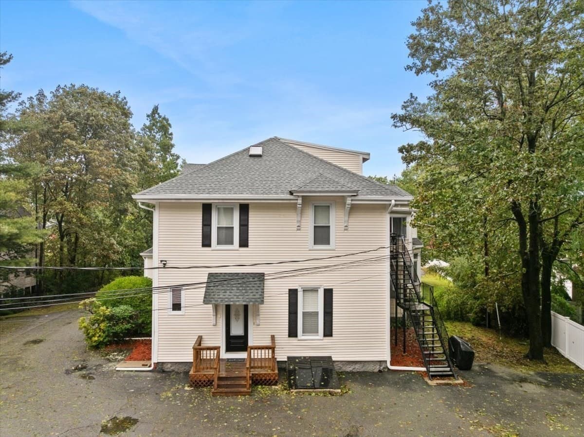 Condominium at 24 Union St # D, Rockland MA 02370, Rockland, photo 2 of 37