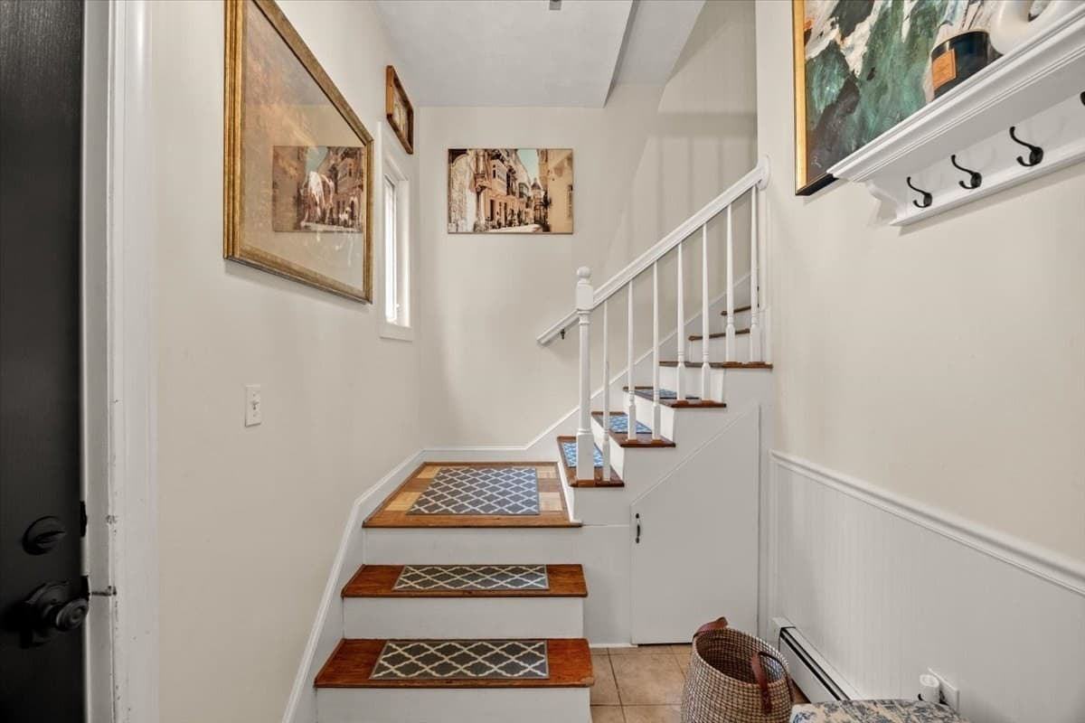 Condominium at 24 Union St # D, Rockland MA 02370, Rockland, photo 4 of 37
