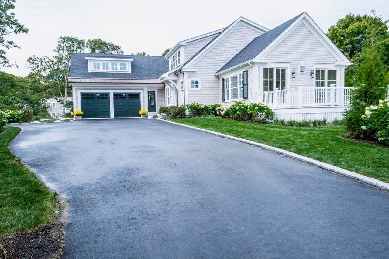 35 Crows Pond Rd, Chatham MA 02633