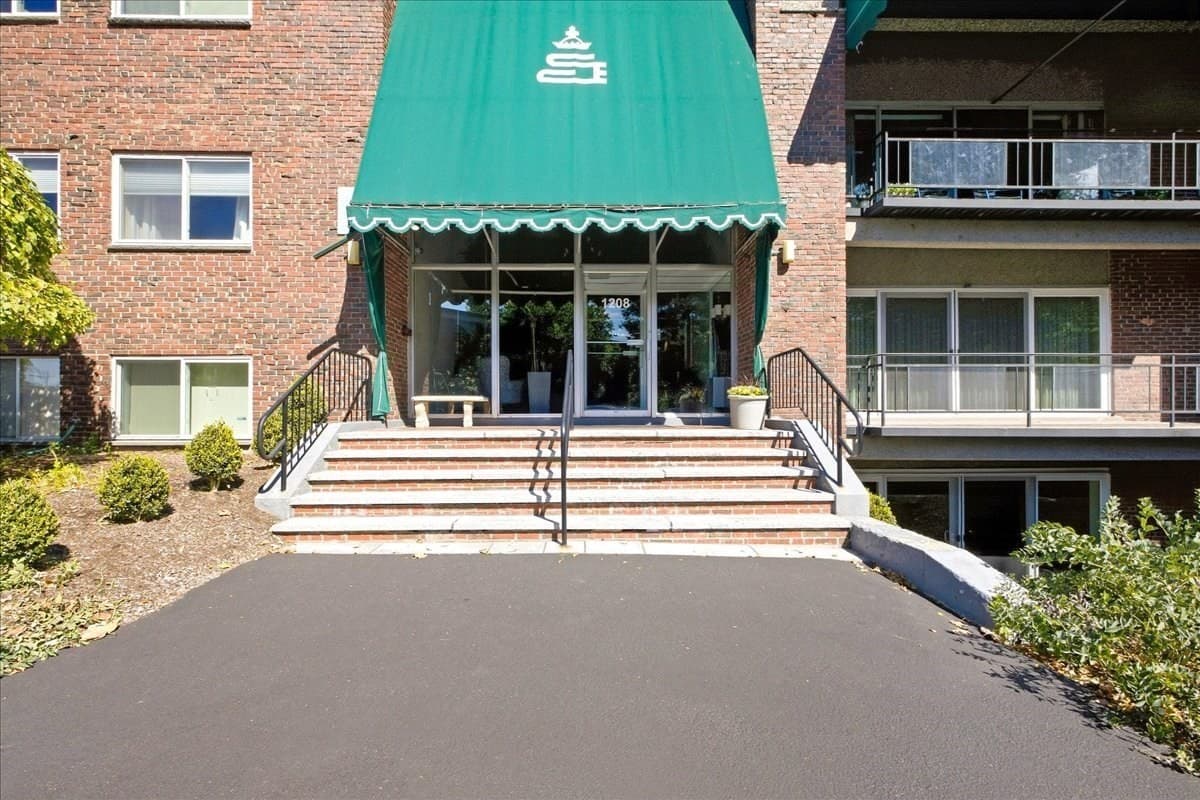 Condominium at 1208 Greendale Ave # 211, Needham MA 02492, Needham, photo 2 of 36