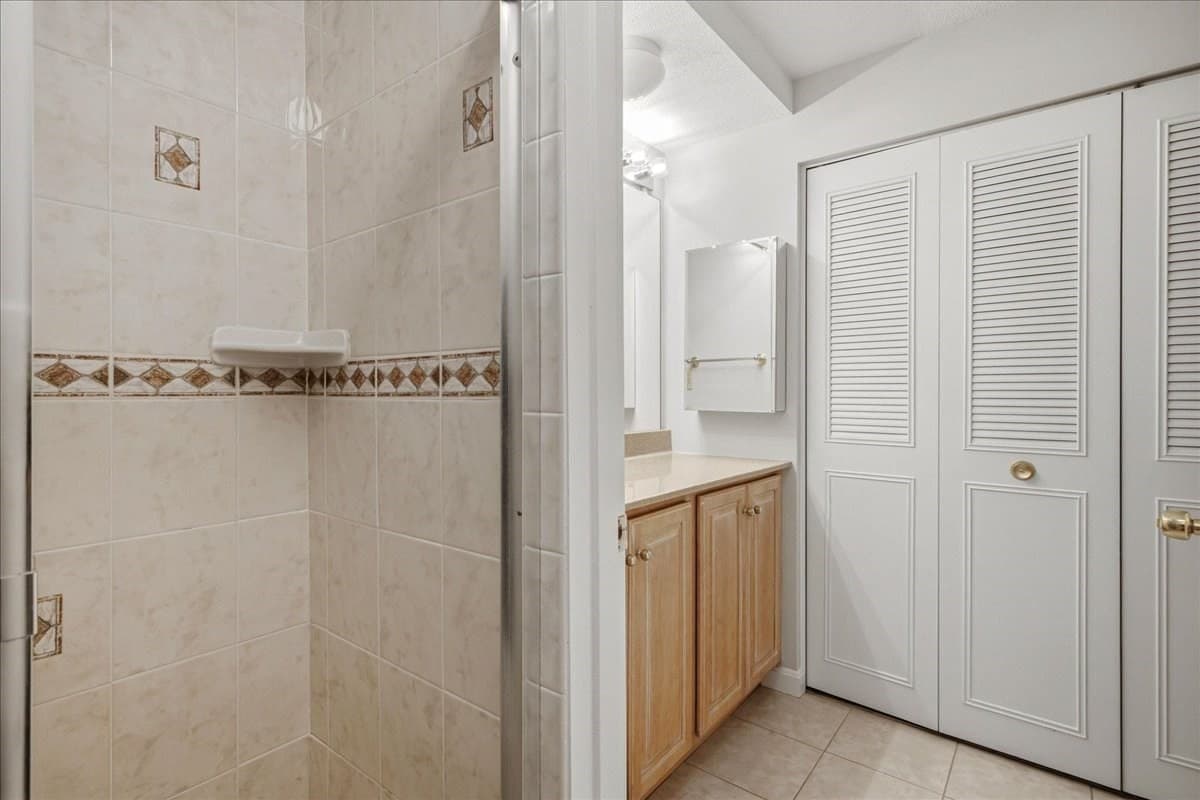 Condominium at 1208 Greendale Ave # 211, Needham MA 02492, Needham, photo 31 of 36