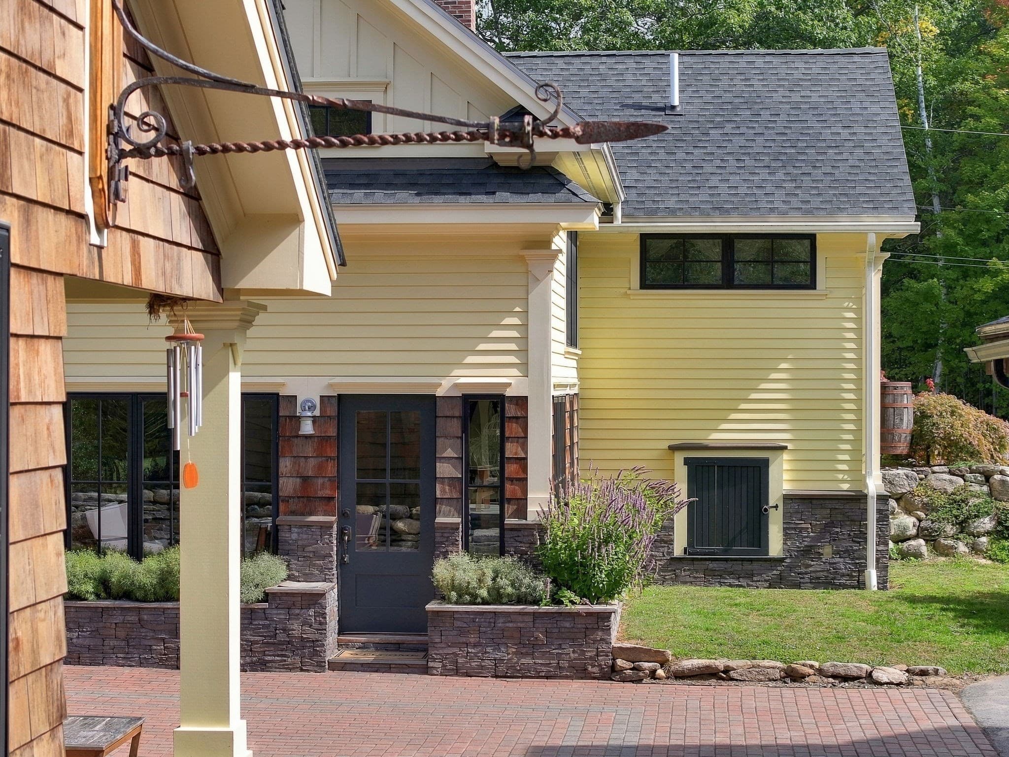 Single Family Residence at 191 Damon Rd, Ashby MA 01431, Ashby, photo 4 of 41