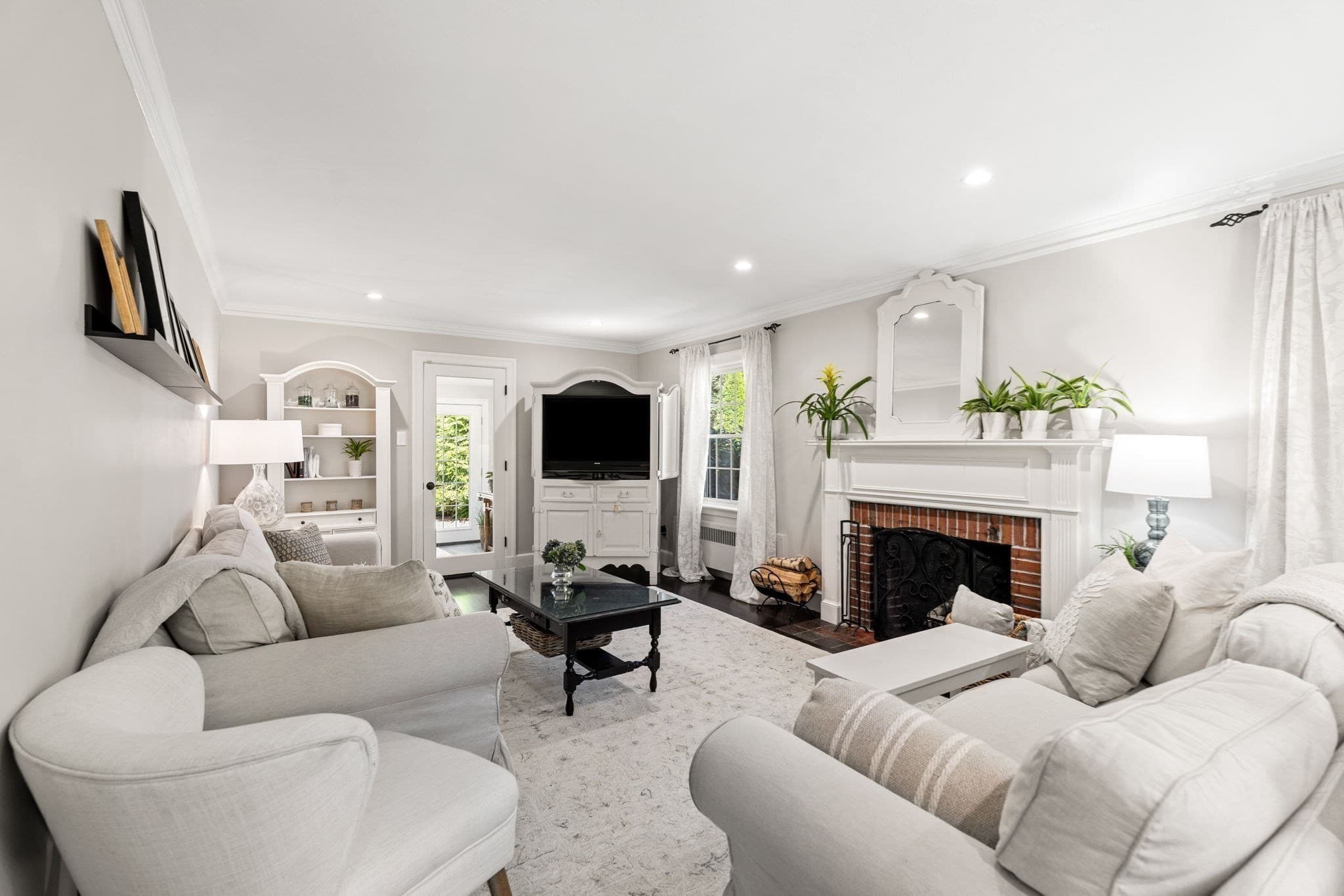 Single Family Residence at 19 Edward Avenue, Milton MA 02186, Milton, photo 13 of 40