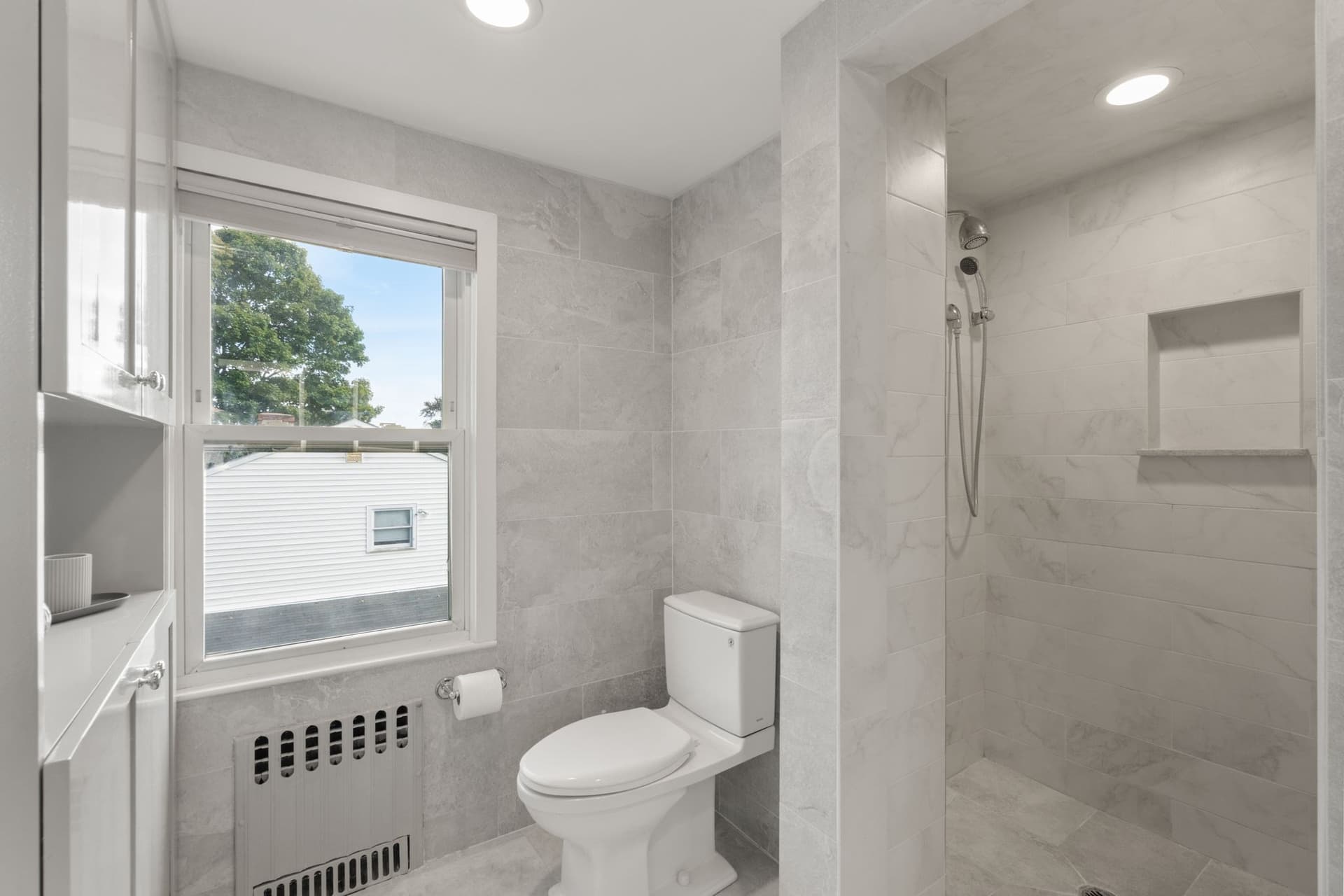 Single Family Residence at 380 Highland Ave, Quincy MA 02170, photo 22 of 31