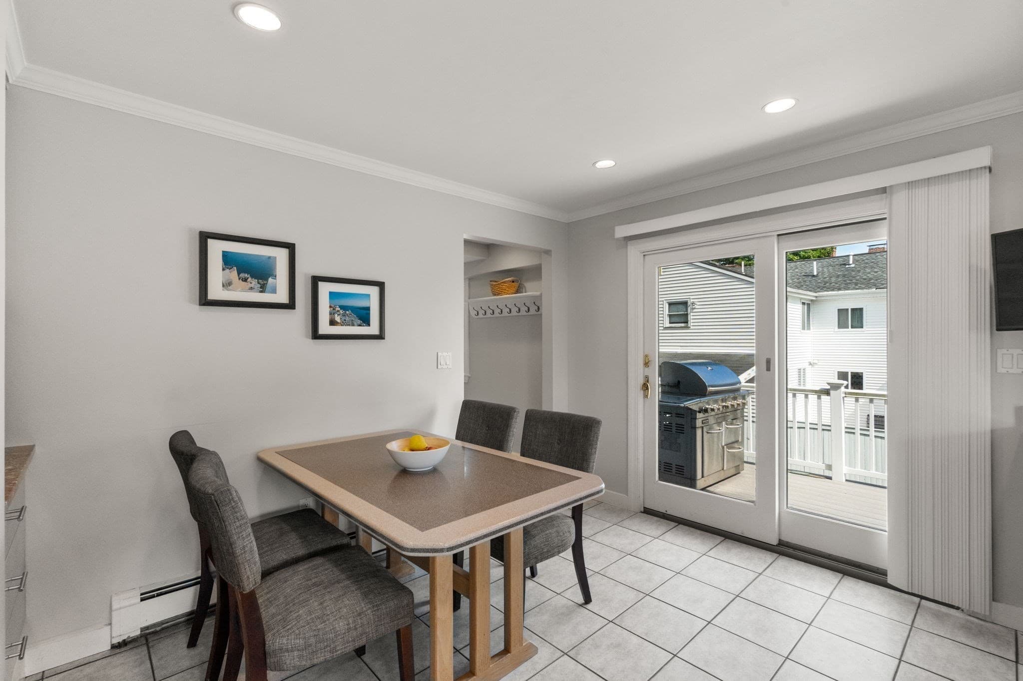 Single Family Residence at 380 Highland Ave, Quincy MA 02170, Quincy, photo 10 of 31