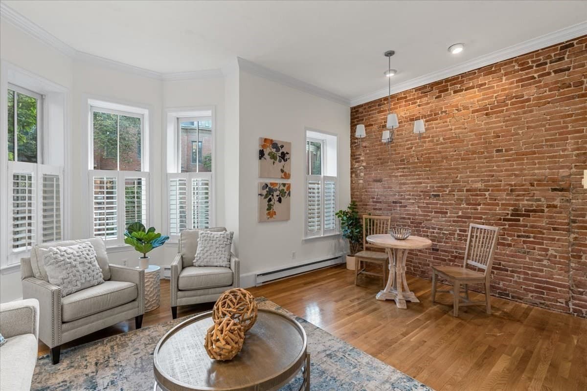 Condominium at 215 W Canton St # 2, Boston MA 02116, Boston, photo 2 of 17