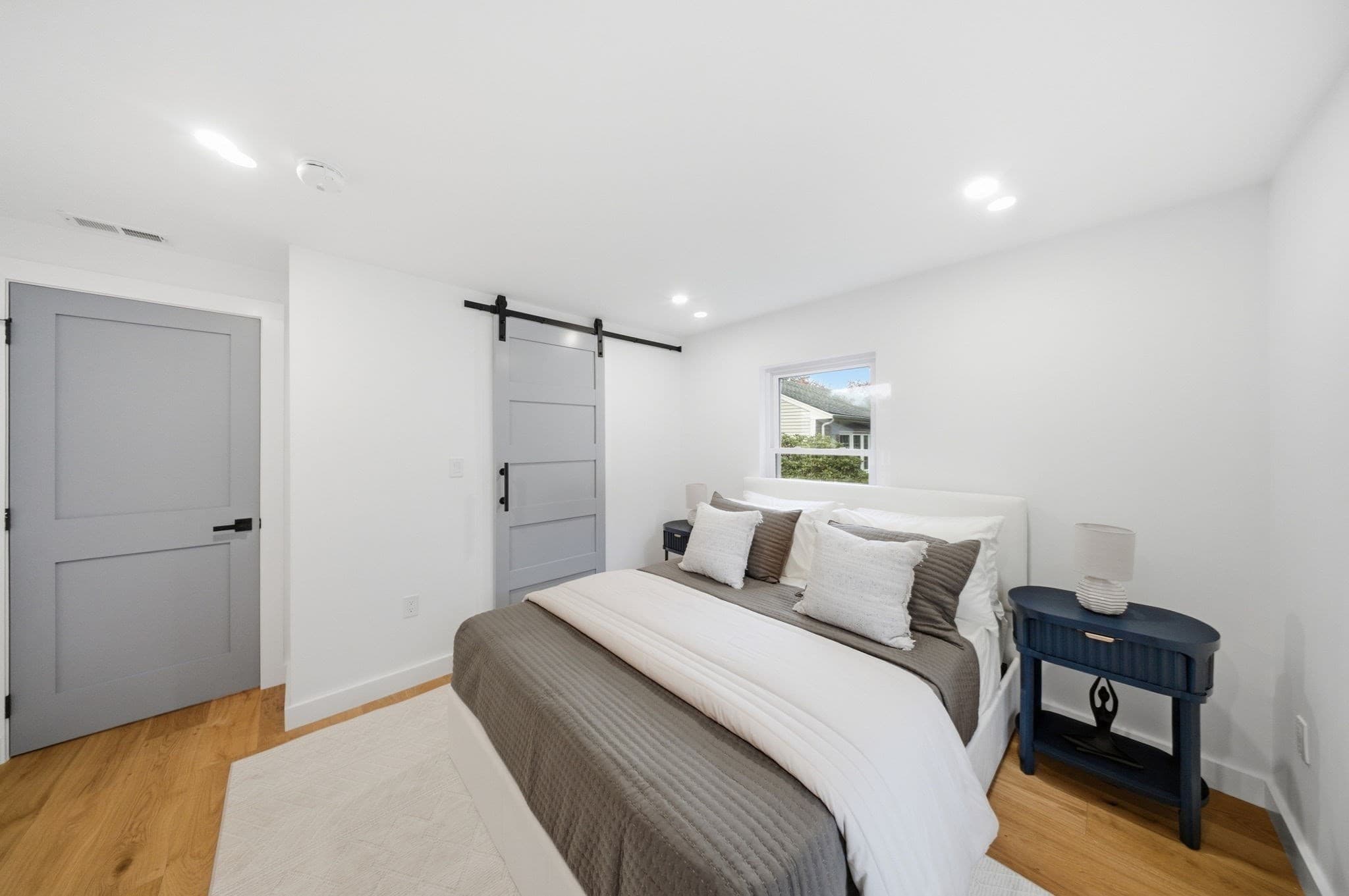 Single Family Residence at 48 Burnett St, Melrose MA 02176, Melrose, photo 18 of 42