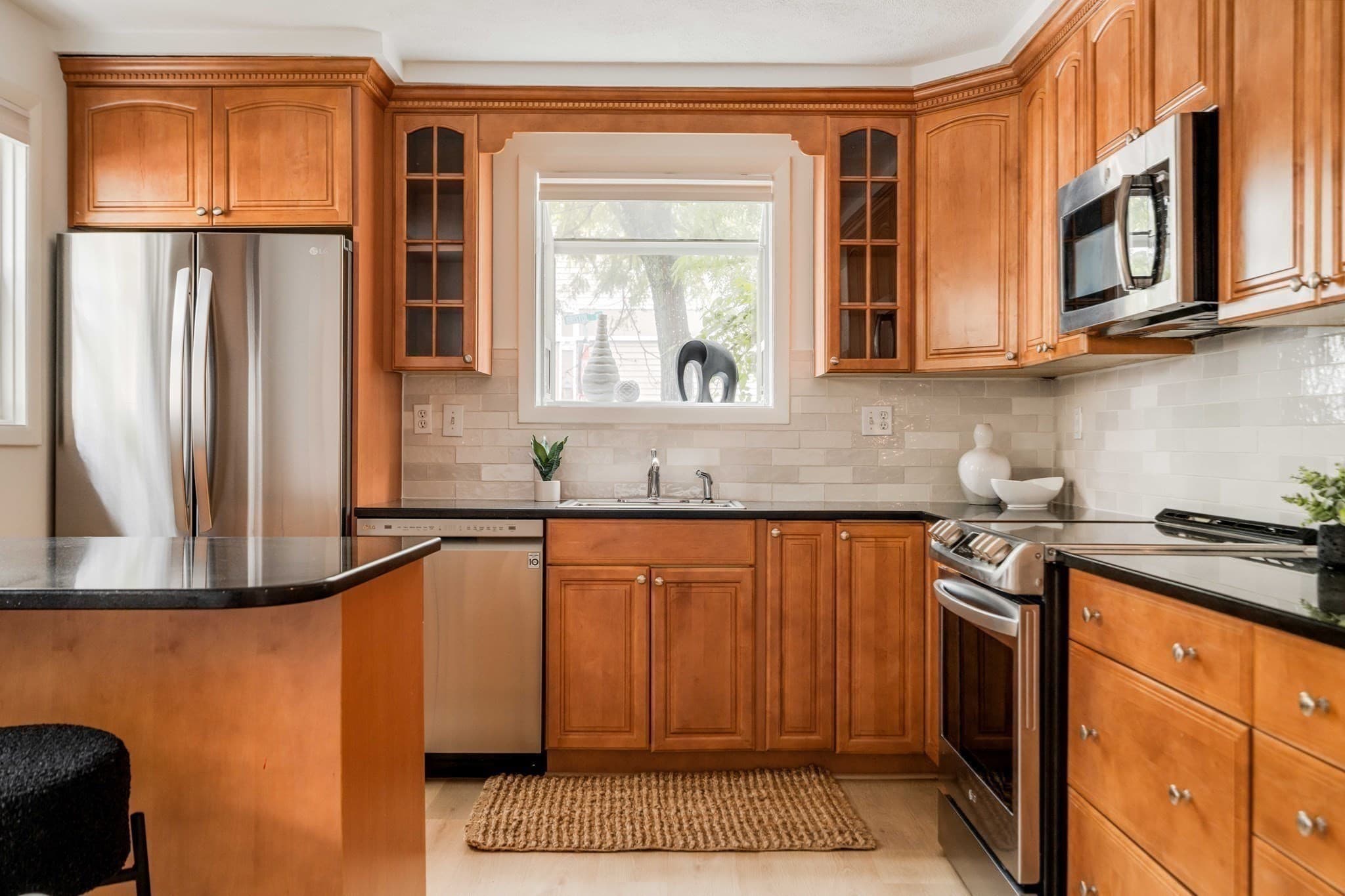 Single Family Residence at 235 Cardinal Medeiros Avenue, Cambridge MA 02141, Cambridge, photo 12 of 25