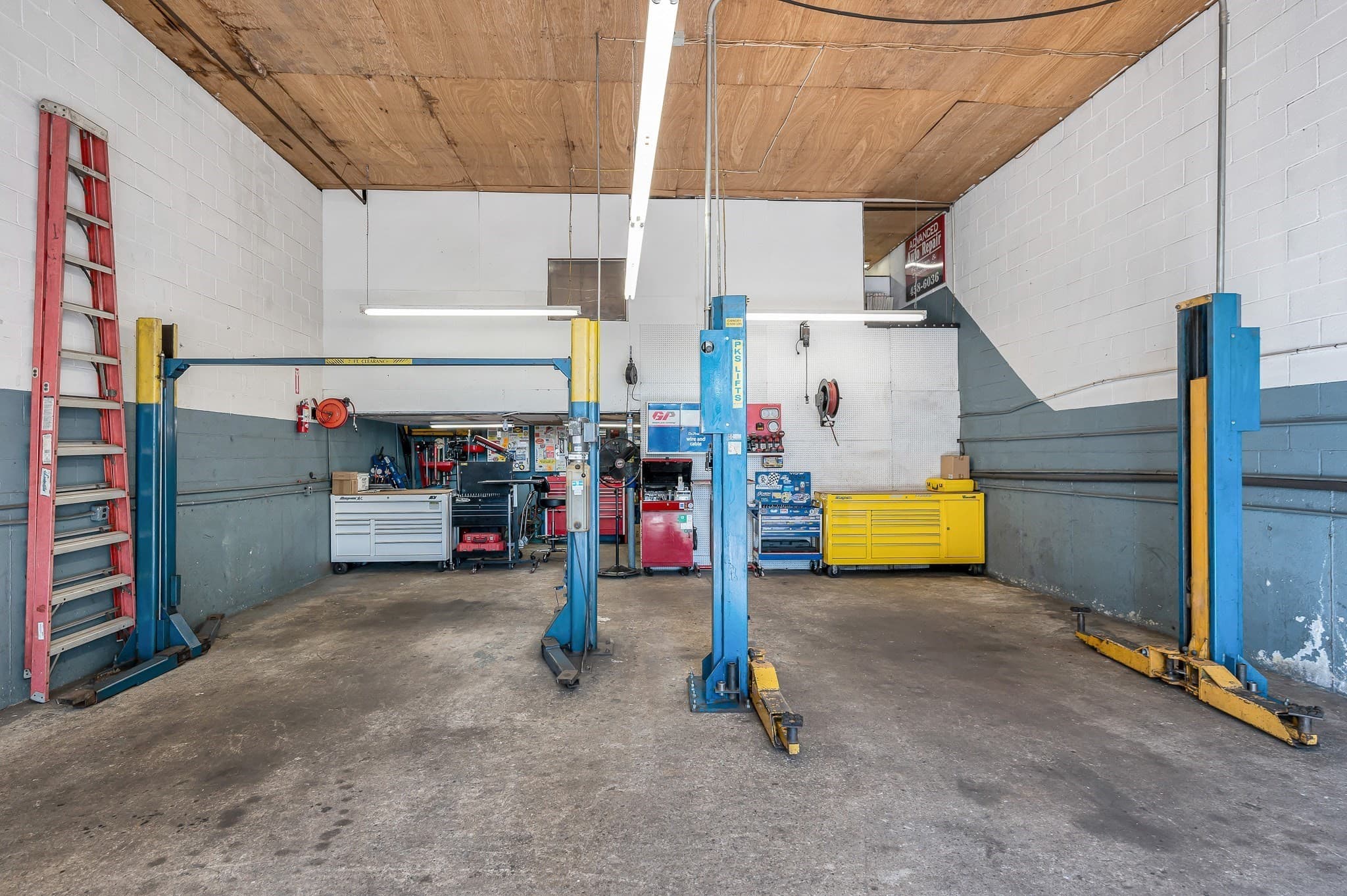 Business Opportunity at 12 Carlton Street, Lowell MA 01851, Lowell, photo 5 of 38