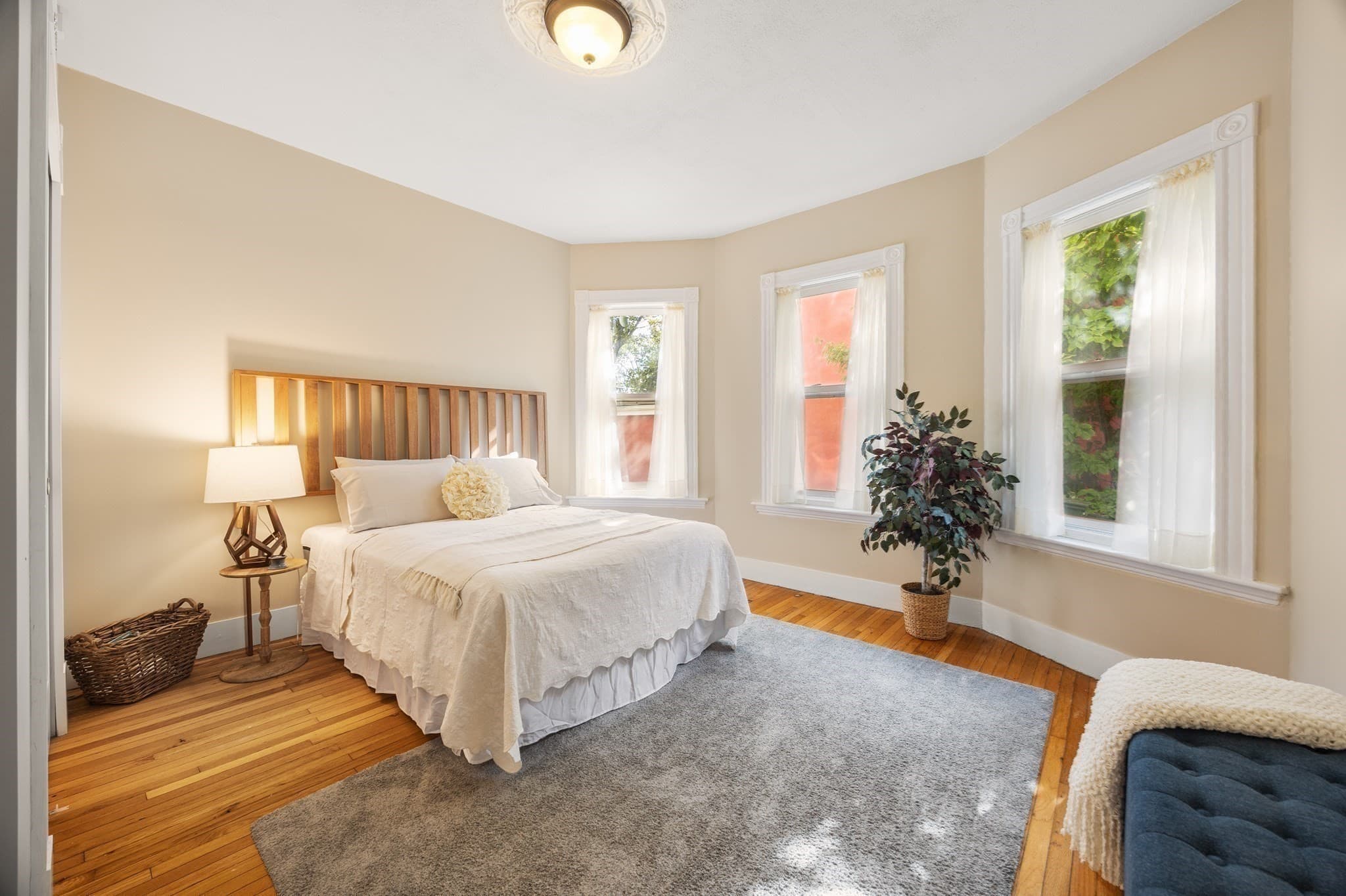 Condominium at 96 School St # 96, Somerville MA 02143, Somerville, photo 13 of 28