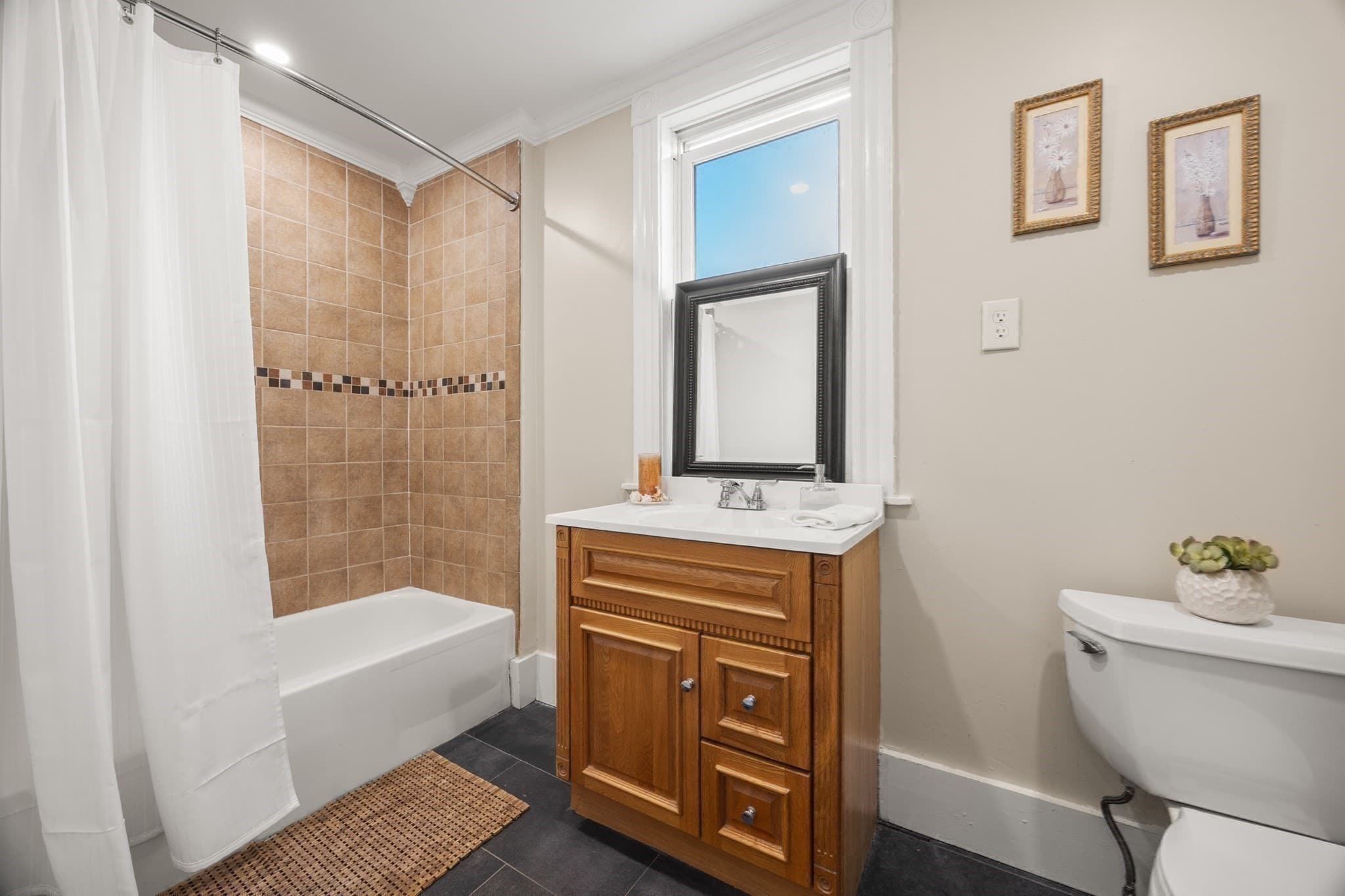 Condominium at 96 School St # 96, Somerville MA 02143, Somerville, photo 20 of 28