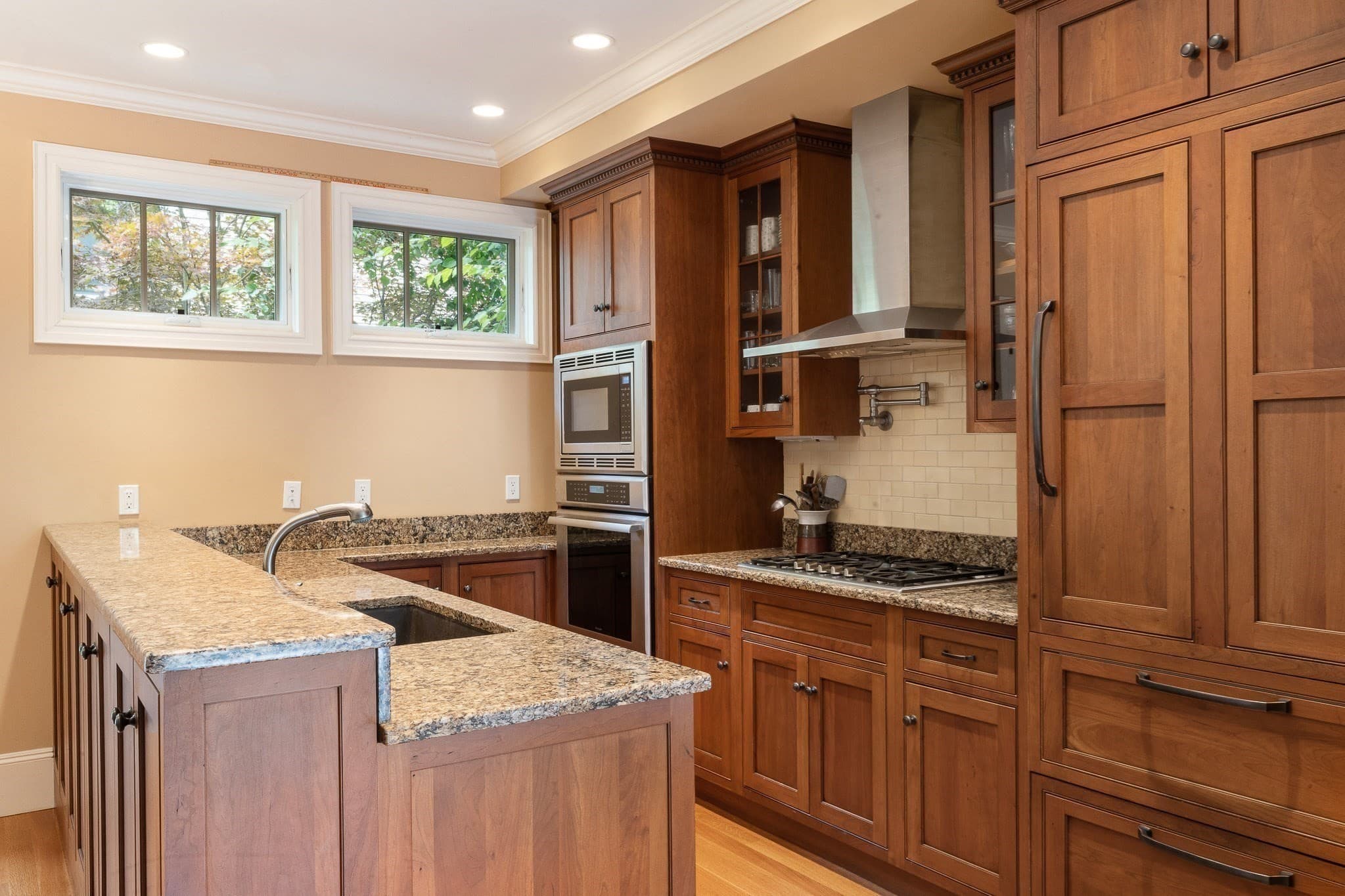 Condominium at 13 Avon # 13, Cambridge MA 02138, Cambridge, photo 5 of 23