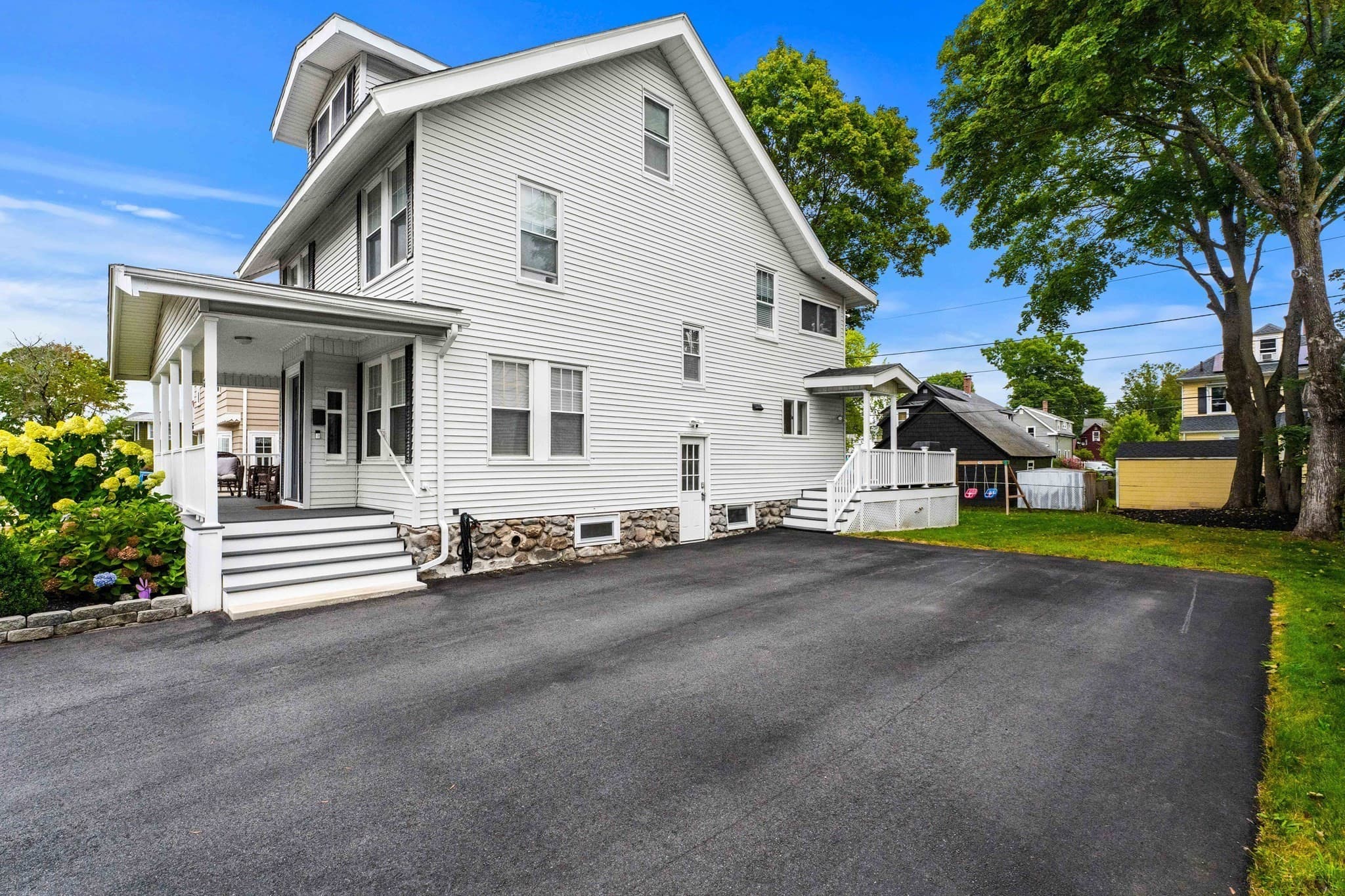 Single Family Residence at 46 Lamoille Ave, Haverhill MA 01835, Haverhill, photo 4 of 42