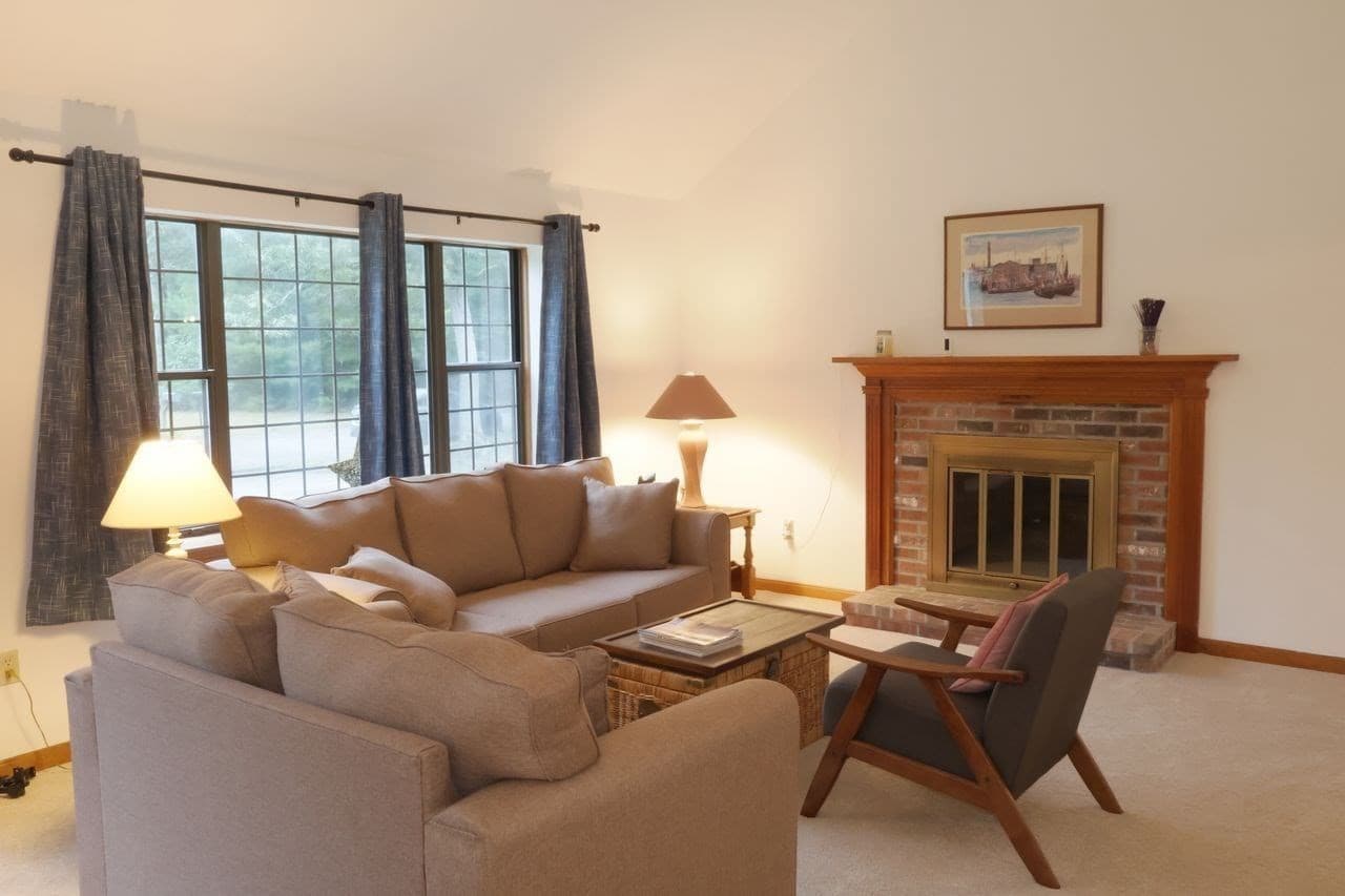 Single Family Residence at 30 Sandy Valley Rd, Barnstable MA 02648, Barnstable, photo 3 of 17