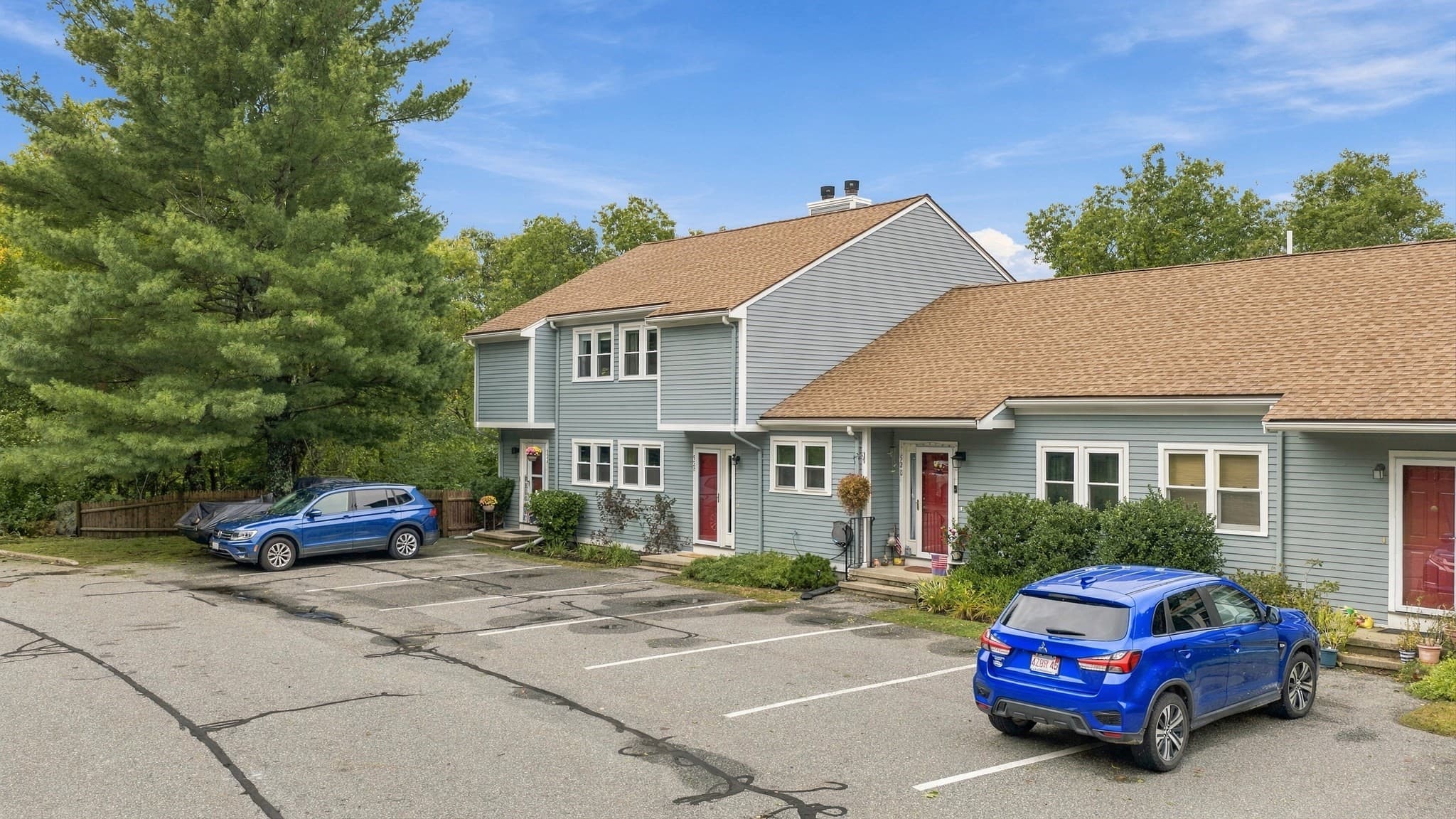 Condominium at 52 Pickman Rd # 3B, Salem MA 01970, Salem, photo 3 of 33